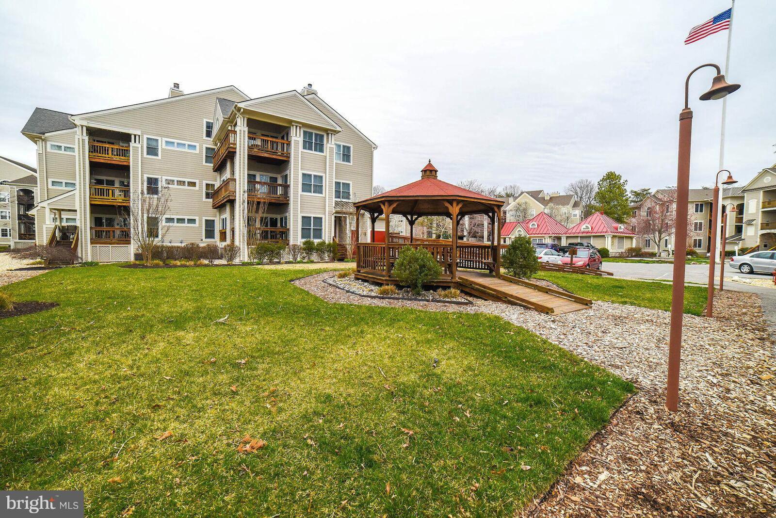 SOLOMONS LANDING - Residential