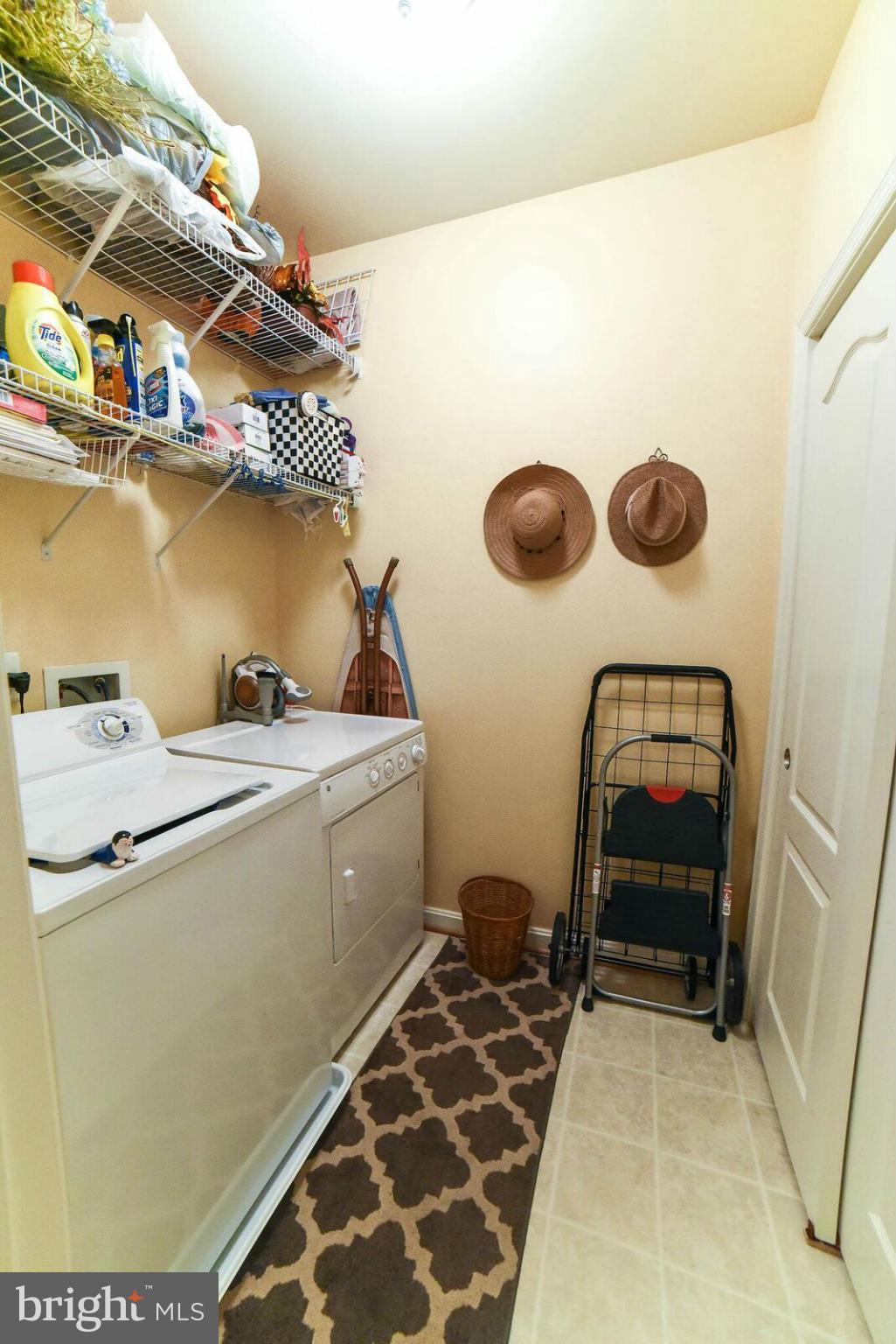 SOLOMONS LANDING - Residential