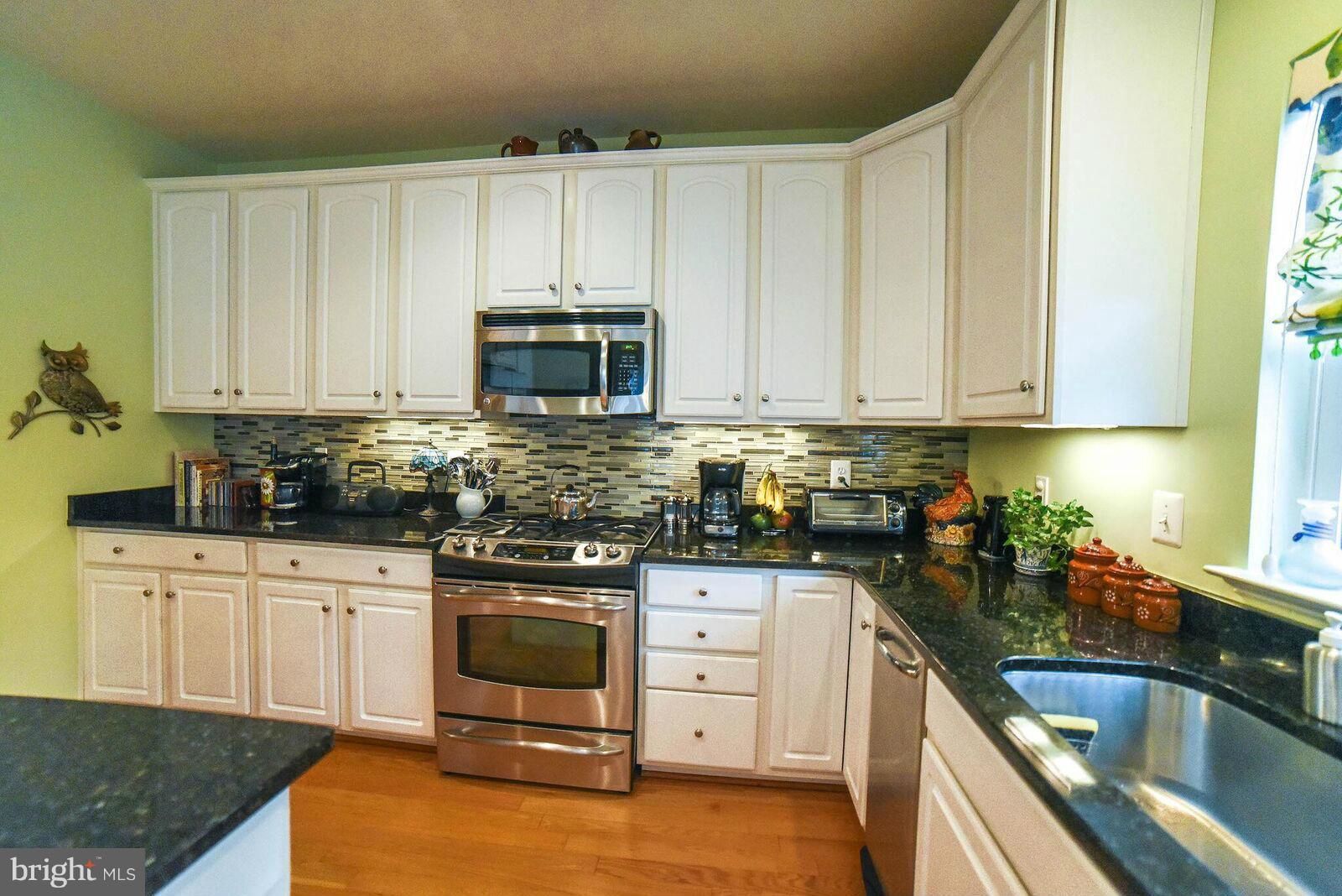 SOLOMONS LANDING - Residential