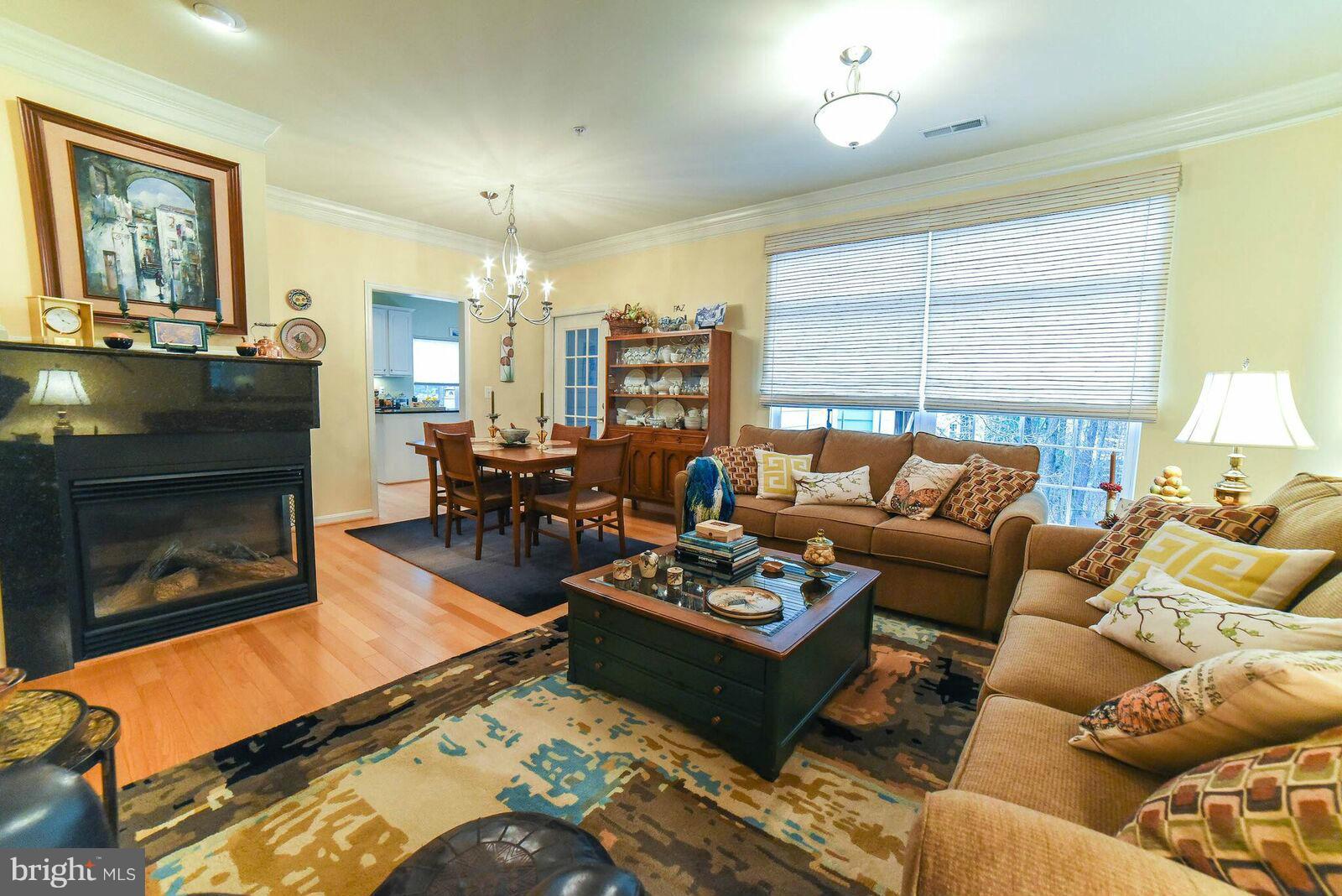 SOLOMONS LANDING - Residential