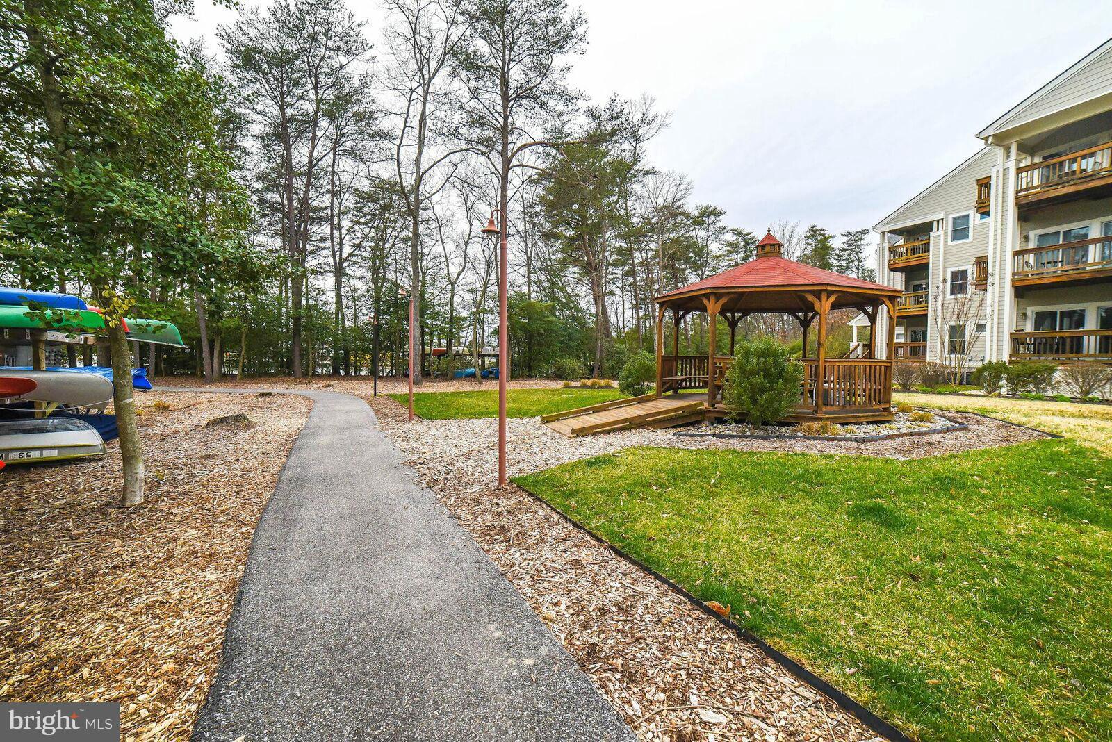 SOLOMONS LANDING - Residential