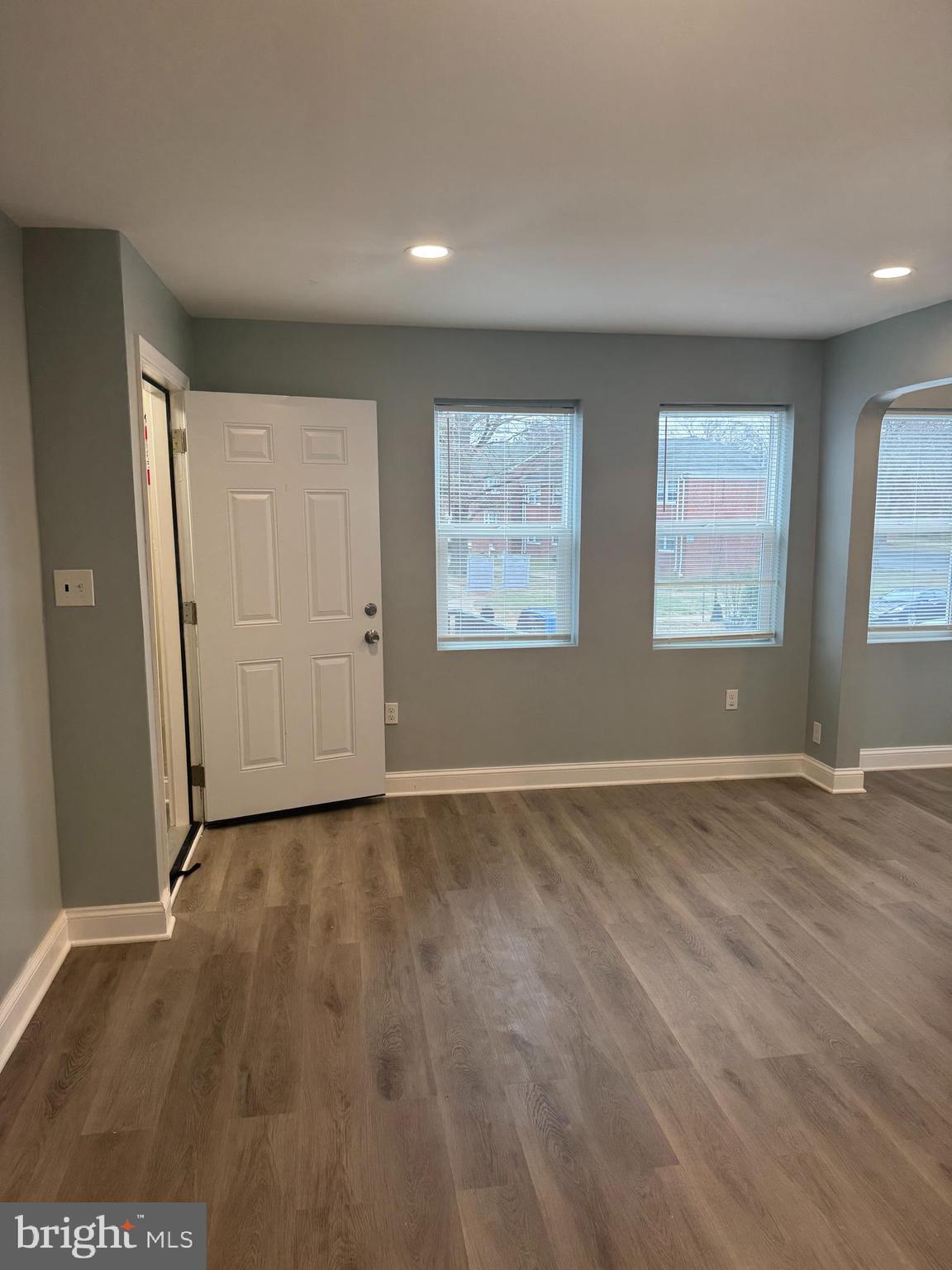 1730 ABERDEEN ROAD 1