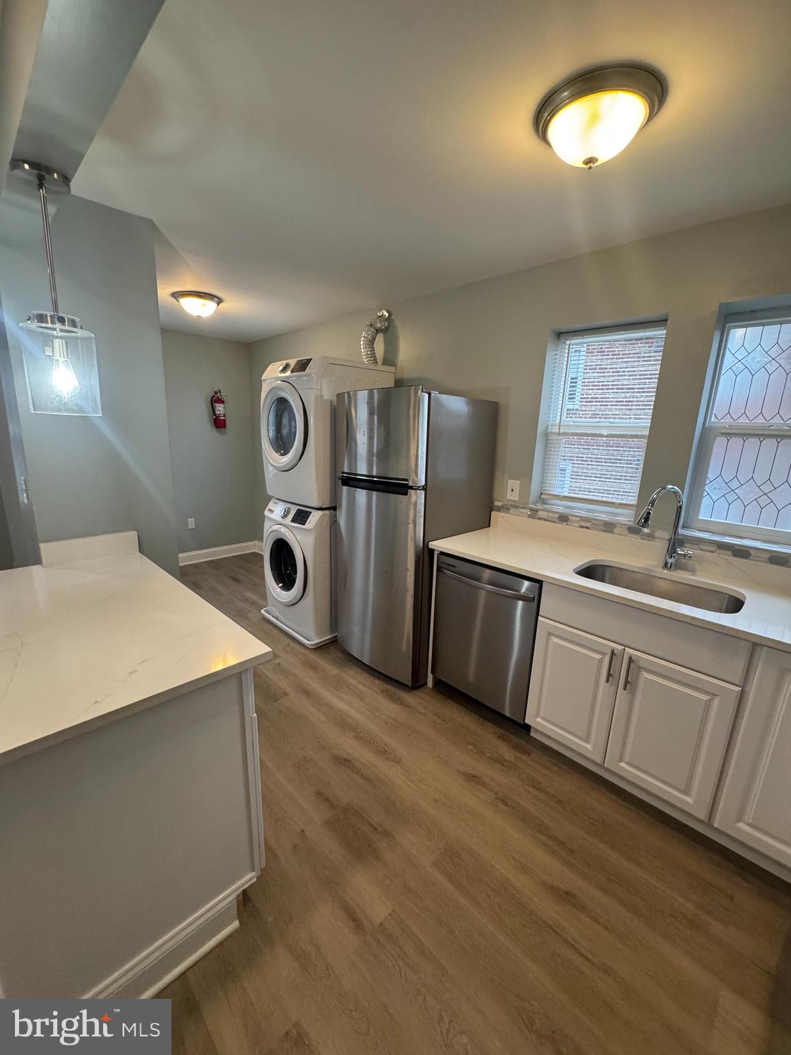 1730 ABERDEEN ROAD 1