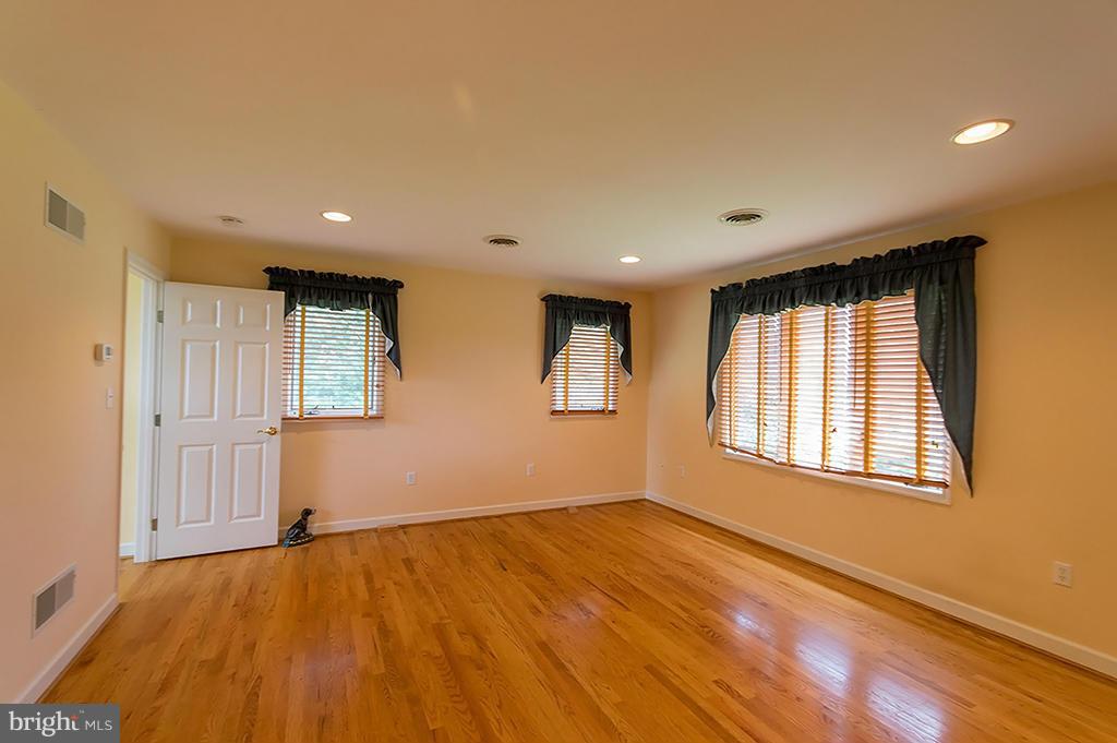 CACAPON SOUTH - Residential