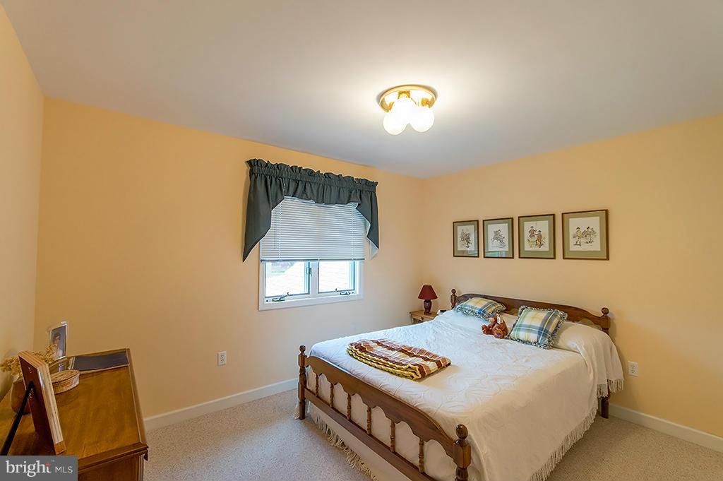 CACAPON SOUTH - Residential