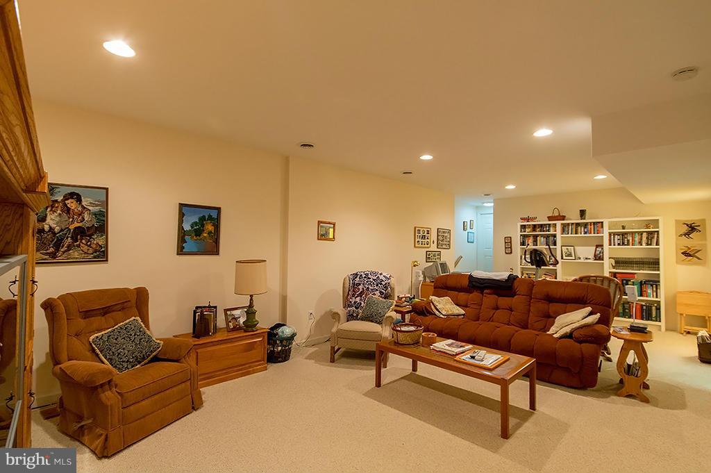 CACAPON SOUTH - Residential