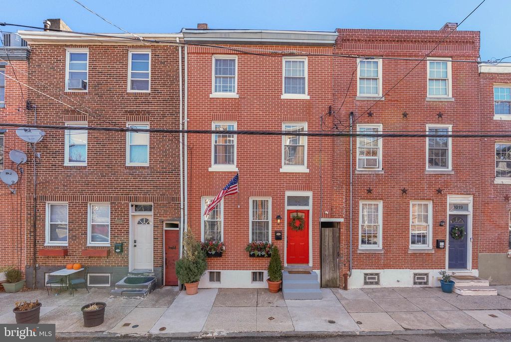 Photo of 1021 N Lawrence Street, PHILADELPHIA, PA 19123 (MLS # PAPH2576724)