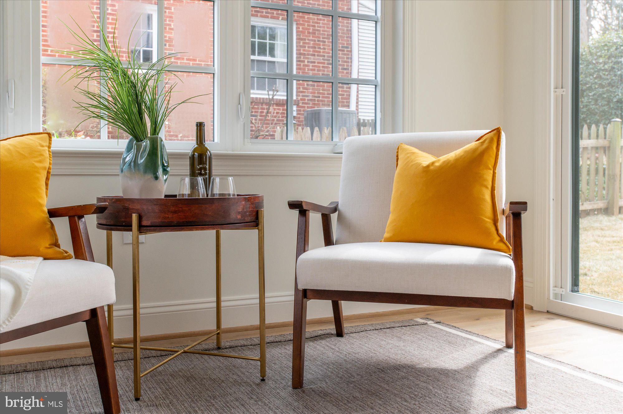 WOODACRES - Residential