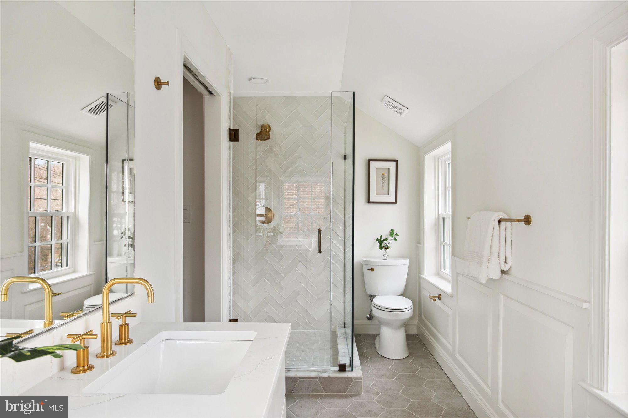 WOODACRES - Residential