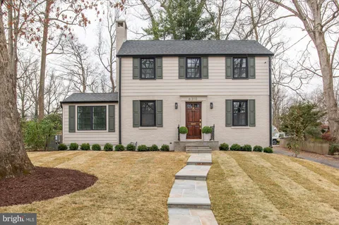 6310 Newburn Drive, Bethesda, MD 20816 - MLS#: MDMC2164108