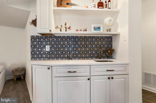 TOWNES OF WAKEFIELD - Residential