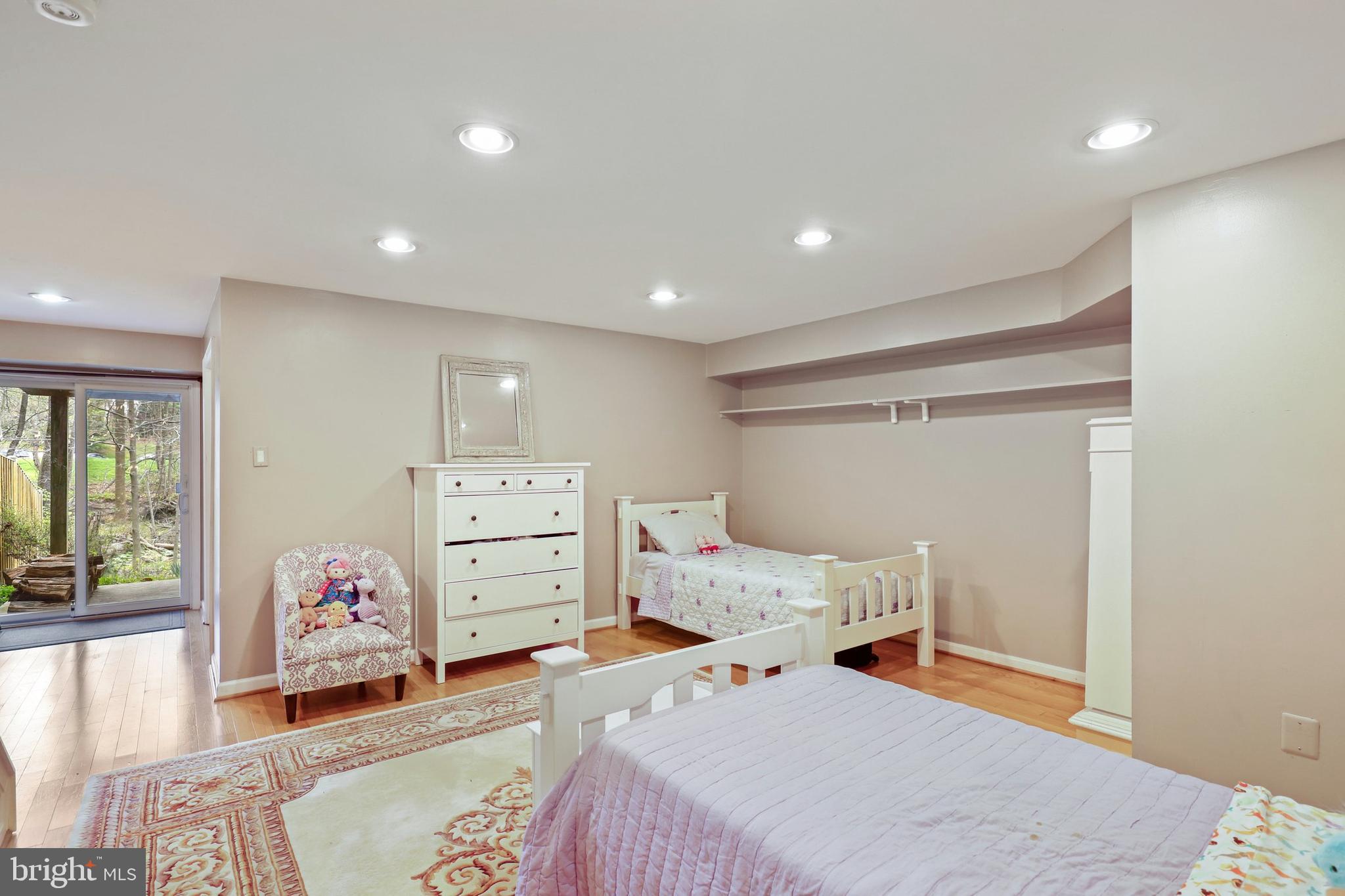 WILLOWOOD - Residential