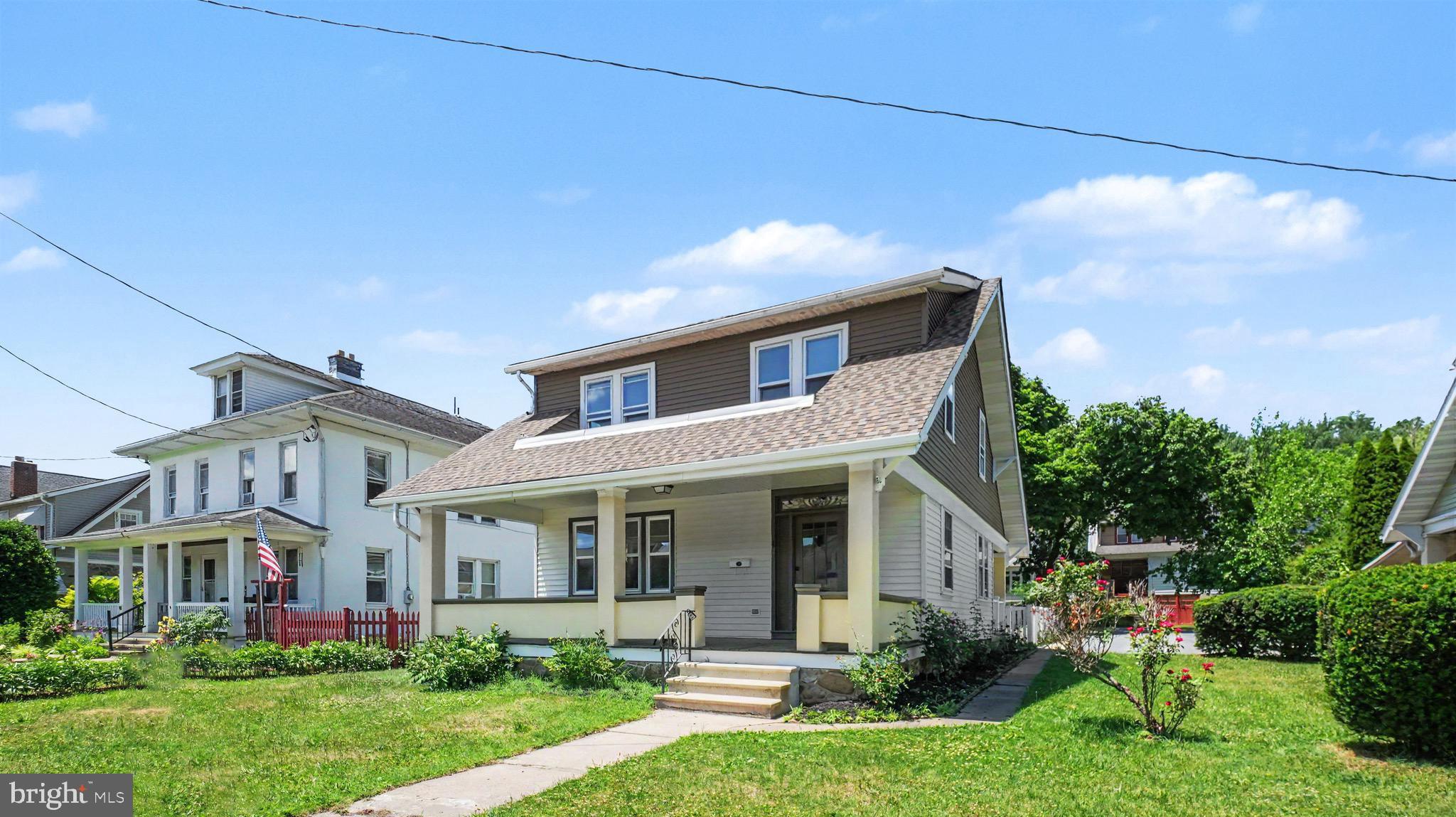 4 MYRTLE AVENUE