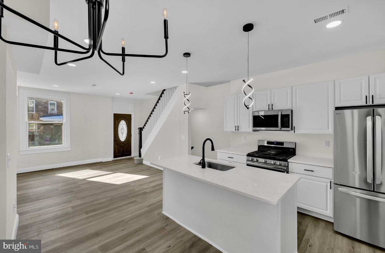 WAVERLY - Residential