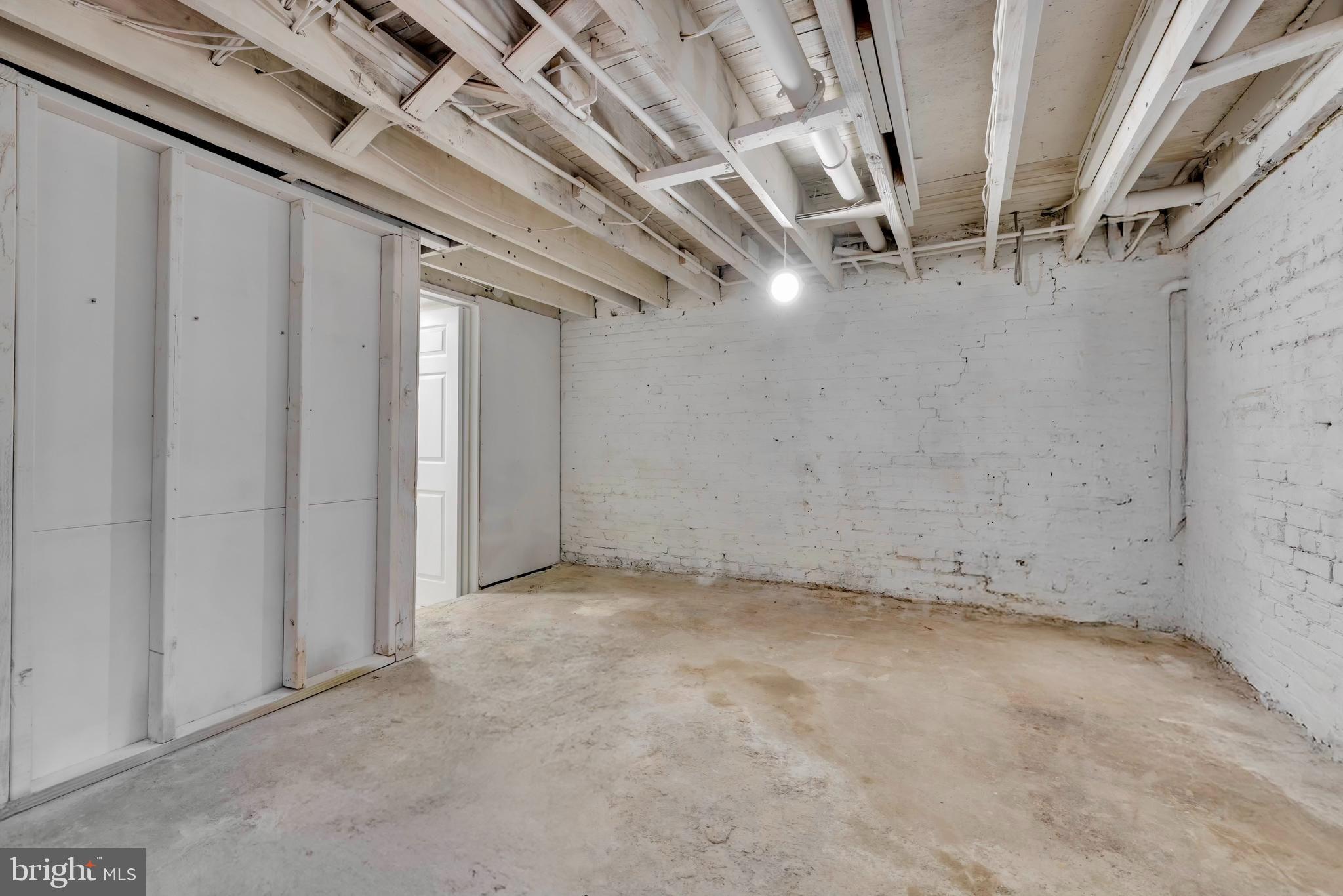 WAVERLY - Residential