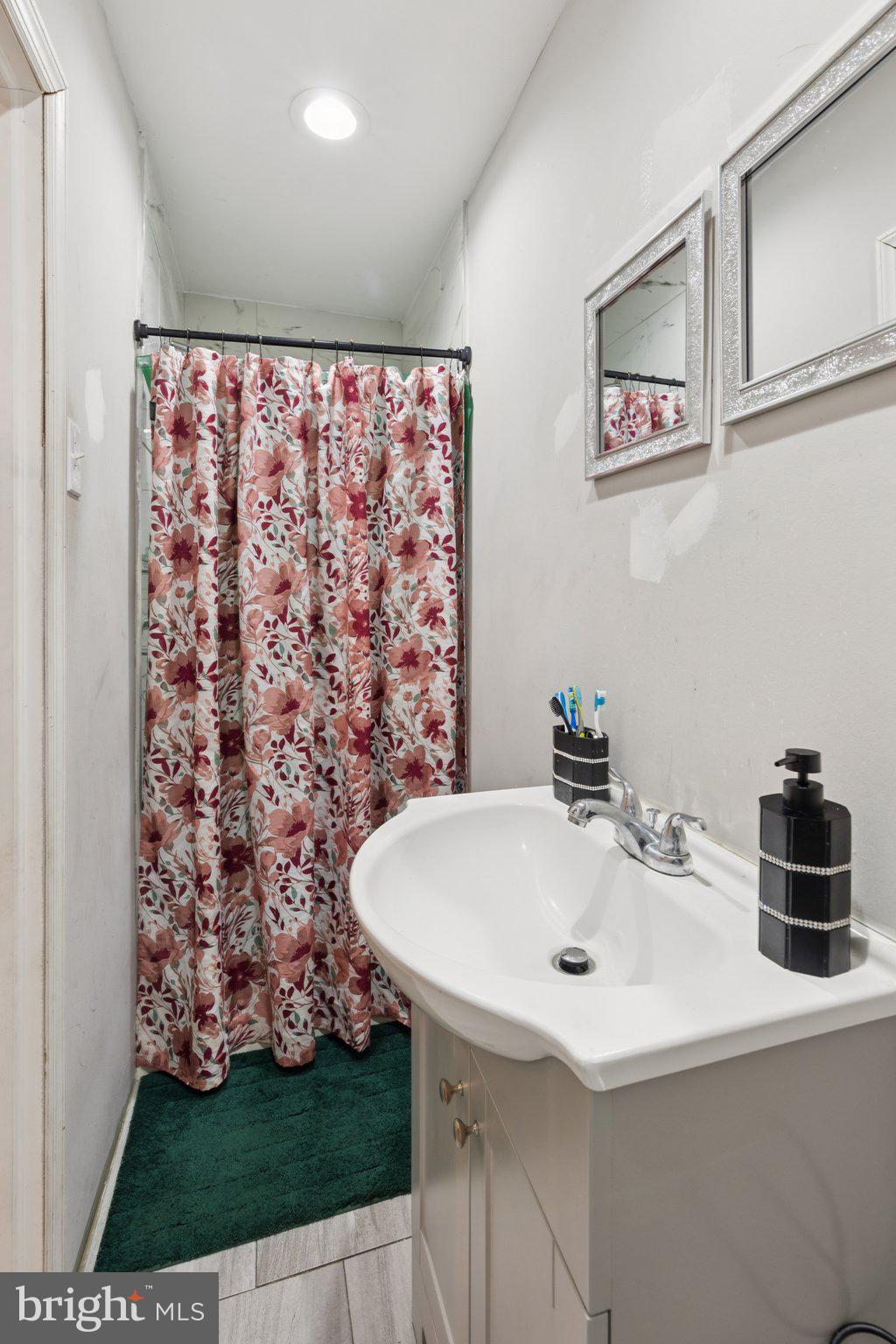 PHILADELPHIA (SOUTH) - Residential