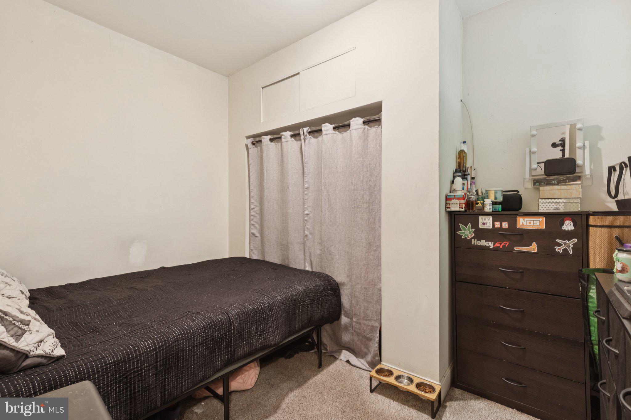 PHILADELPHIA (SOUTH) - Residential