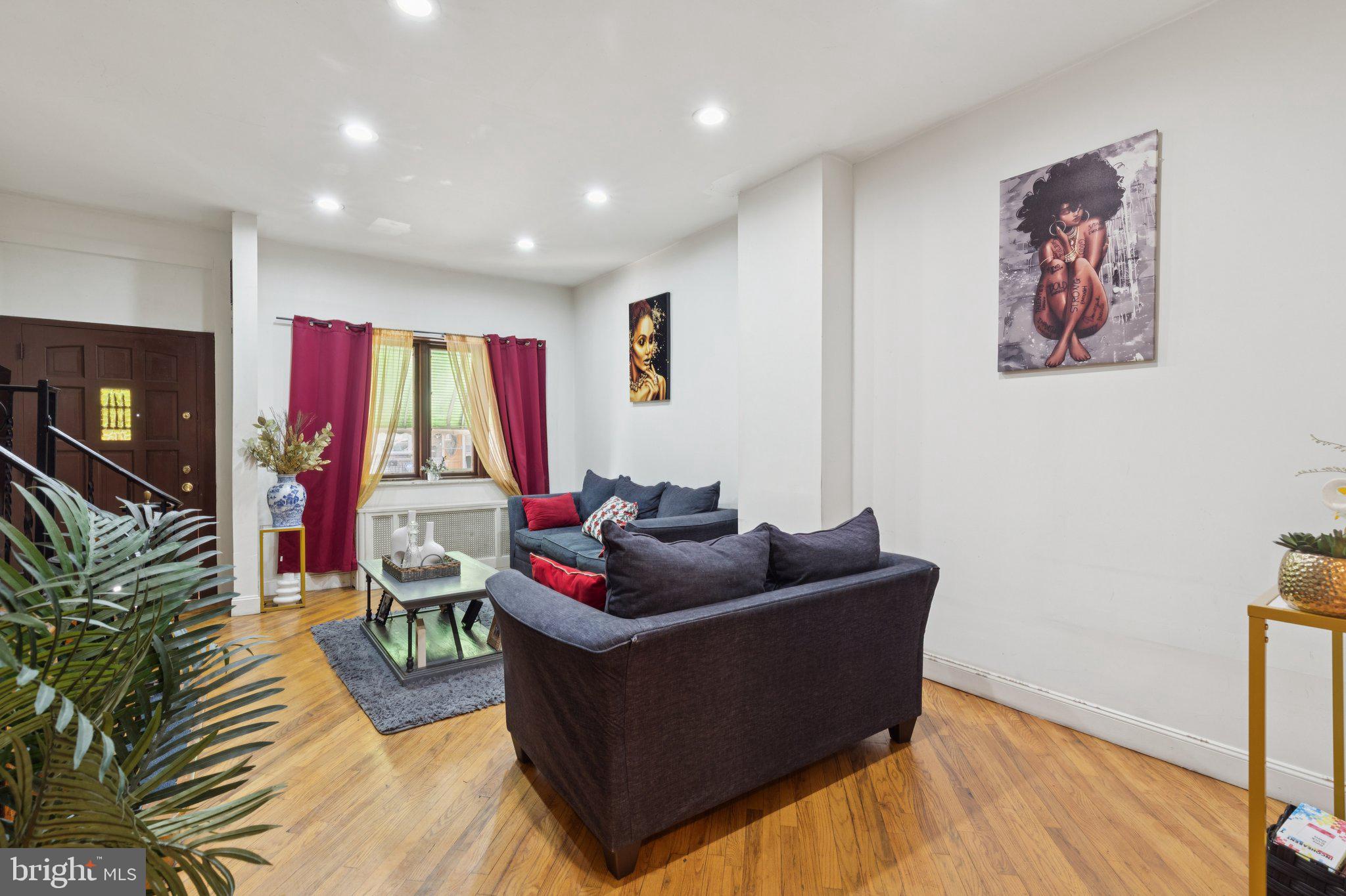 PHILADELPHIA (SOUTH) - Residential