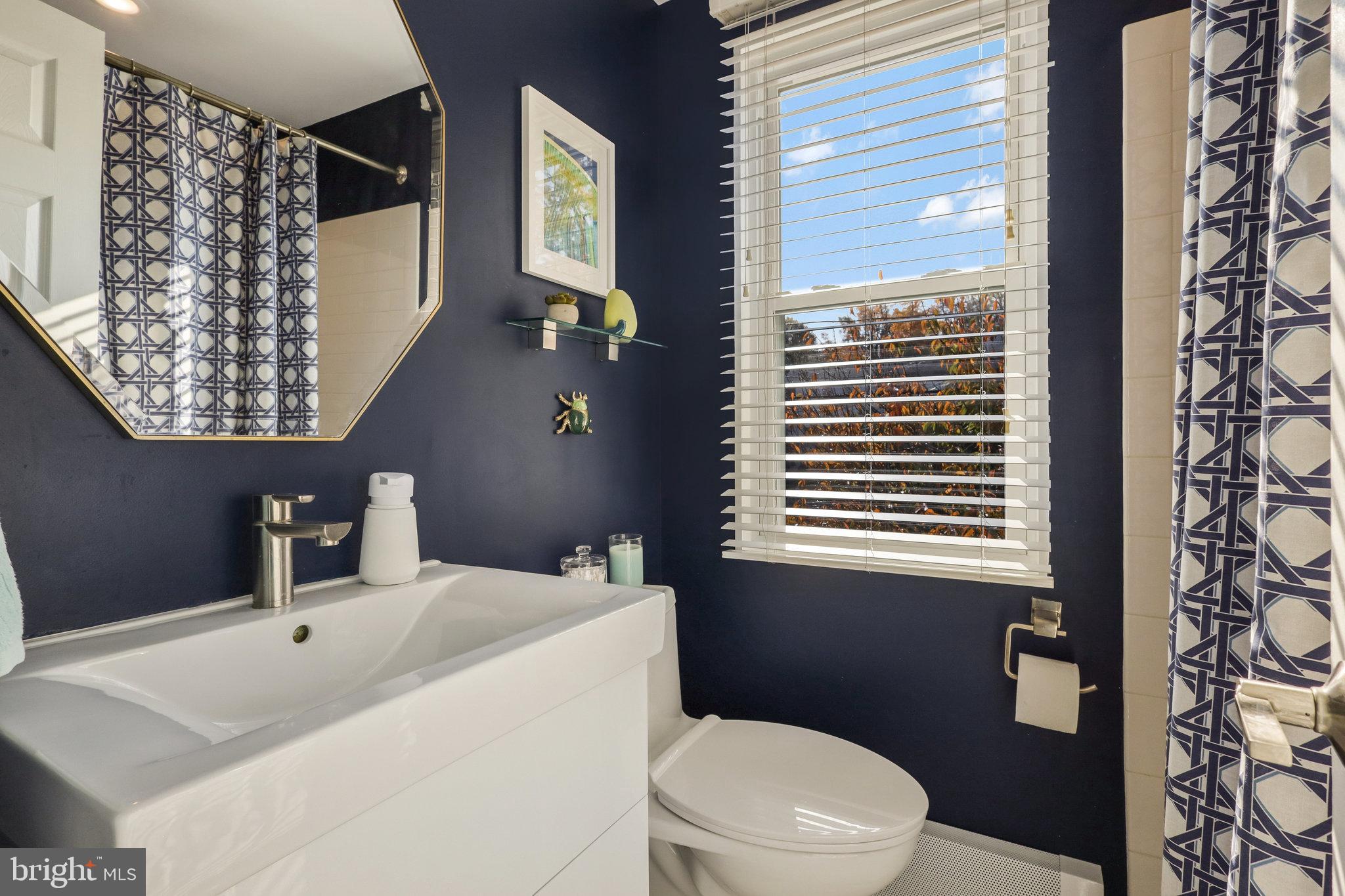 WARWICK VILLAGE - Residential