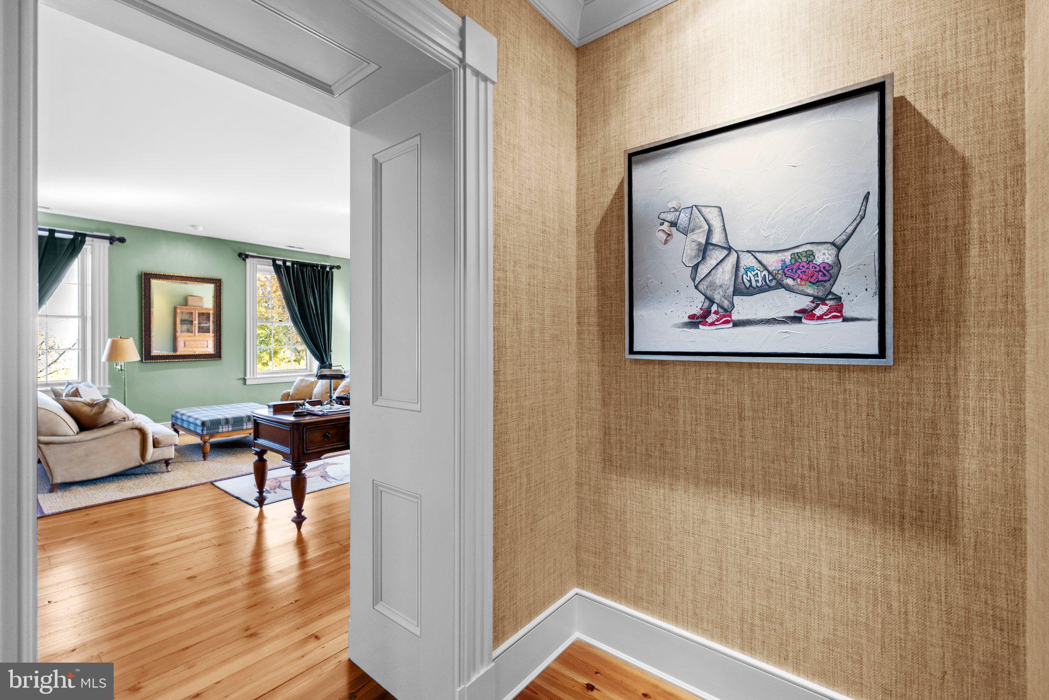 RUSSELL - Residential