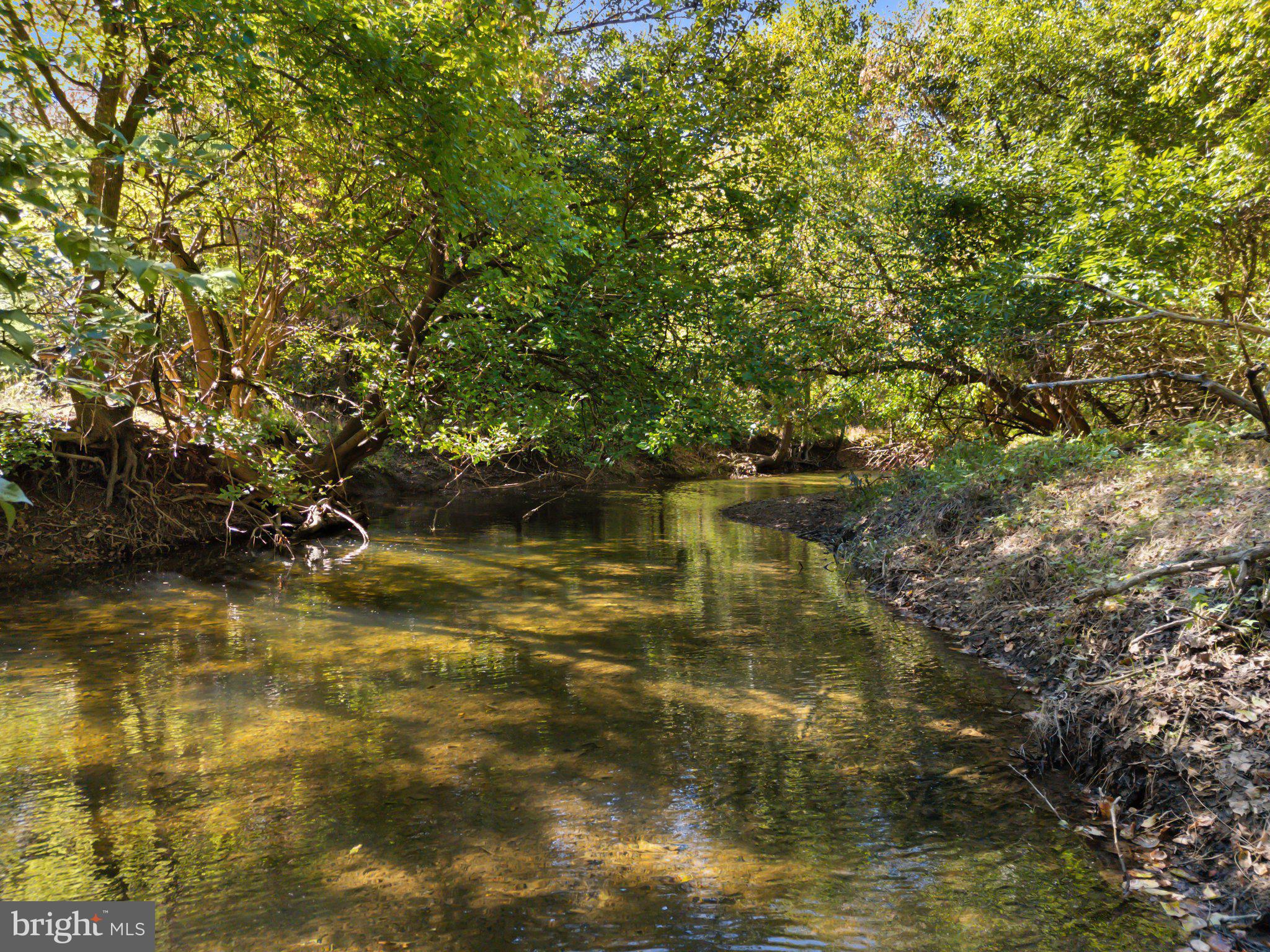 RUSSELL - Residential