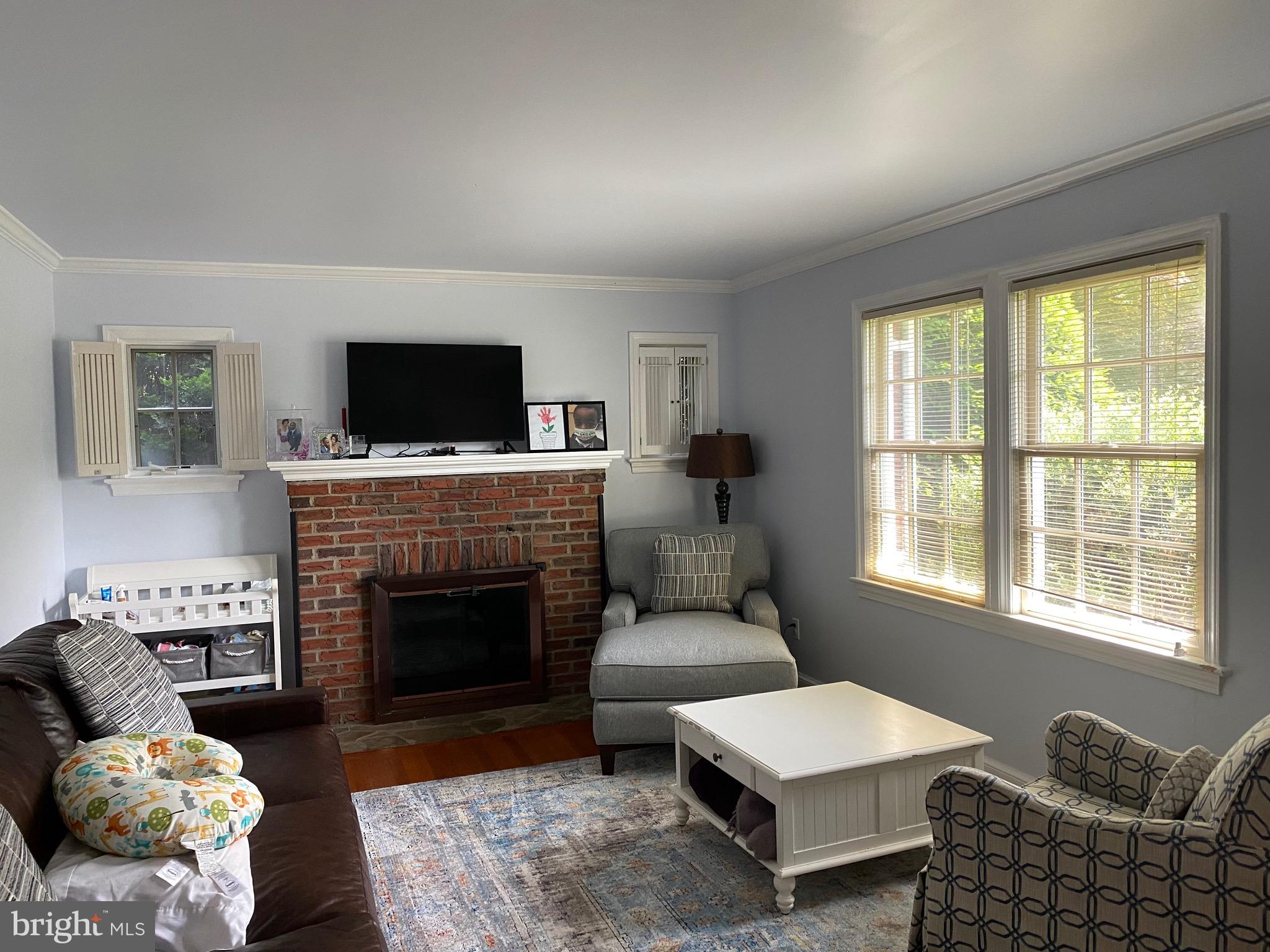 SILVER SPRING - Residential Lease