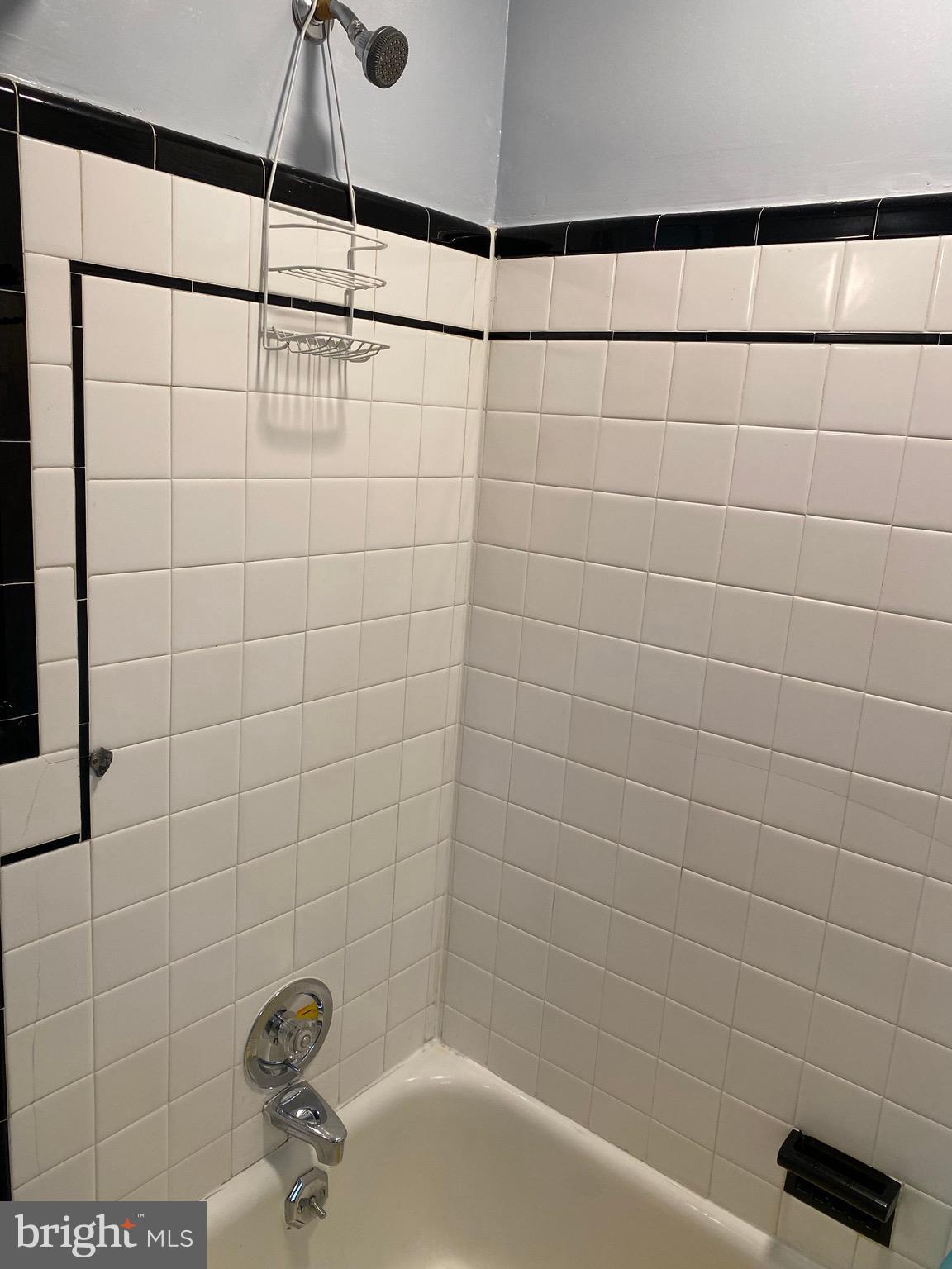 SILVER SPRING - Residential Lease