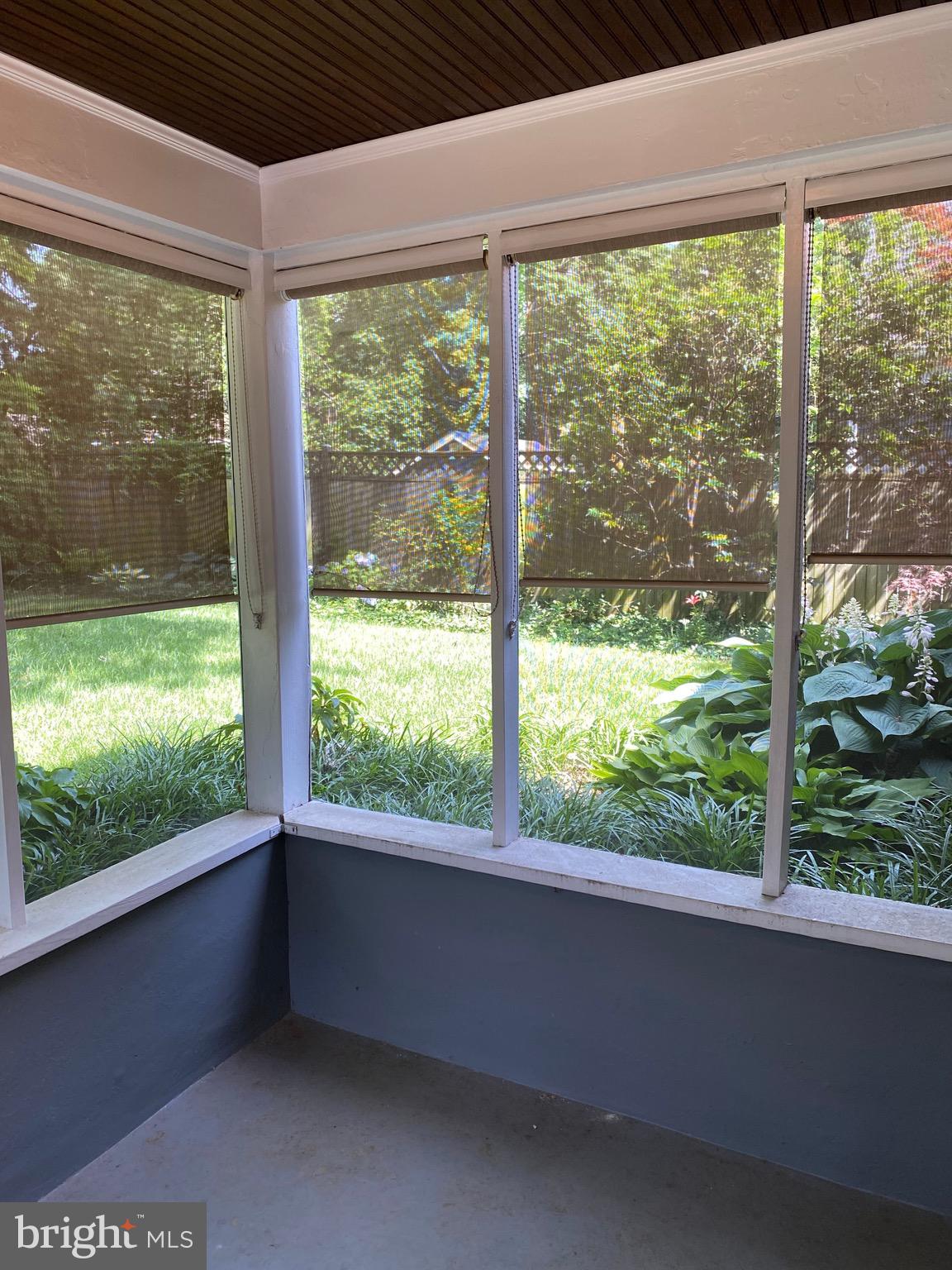 SILVER SPRING - Residential Lease