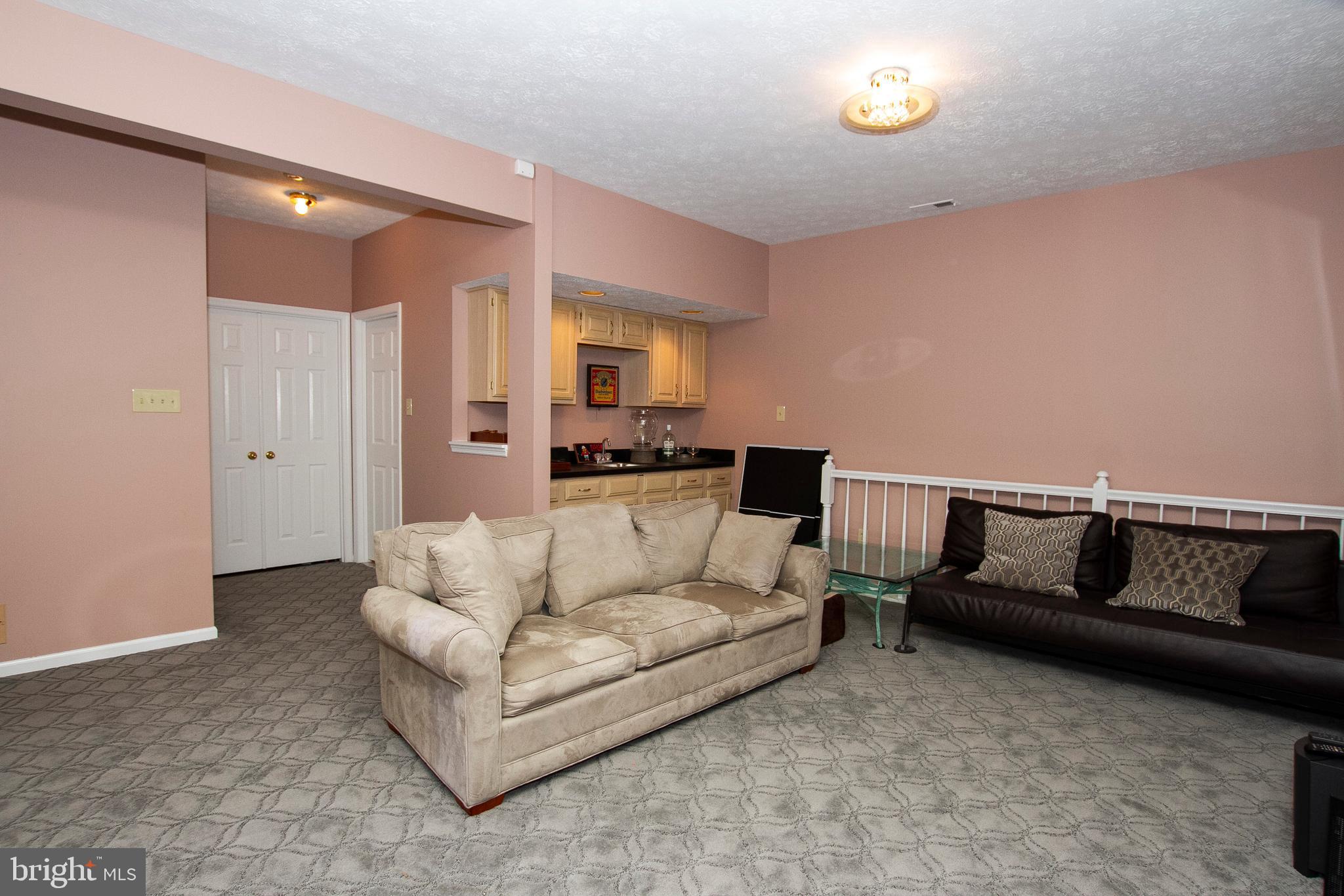 GREENSPRING EAST - Residential Lease