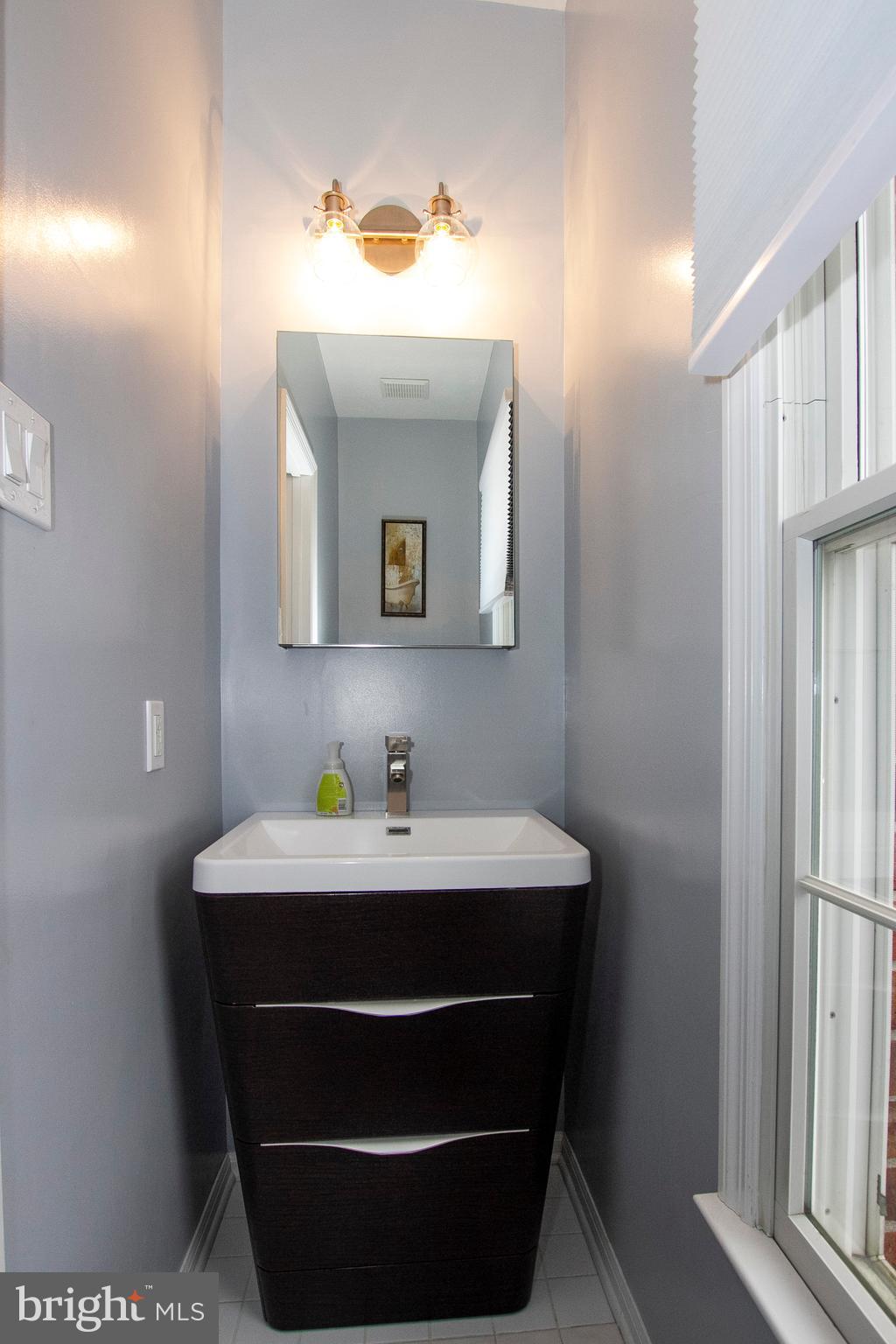 GREENSPRING EAST - Residential Lease