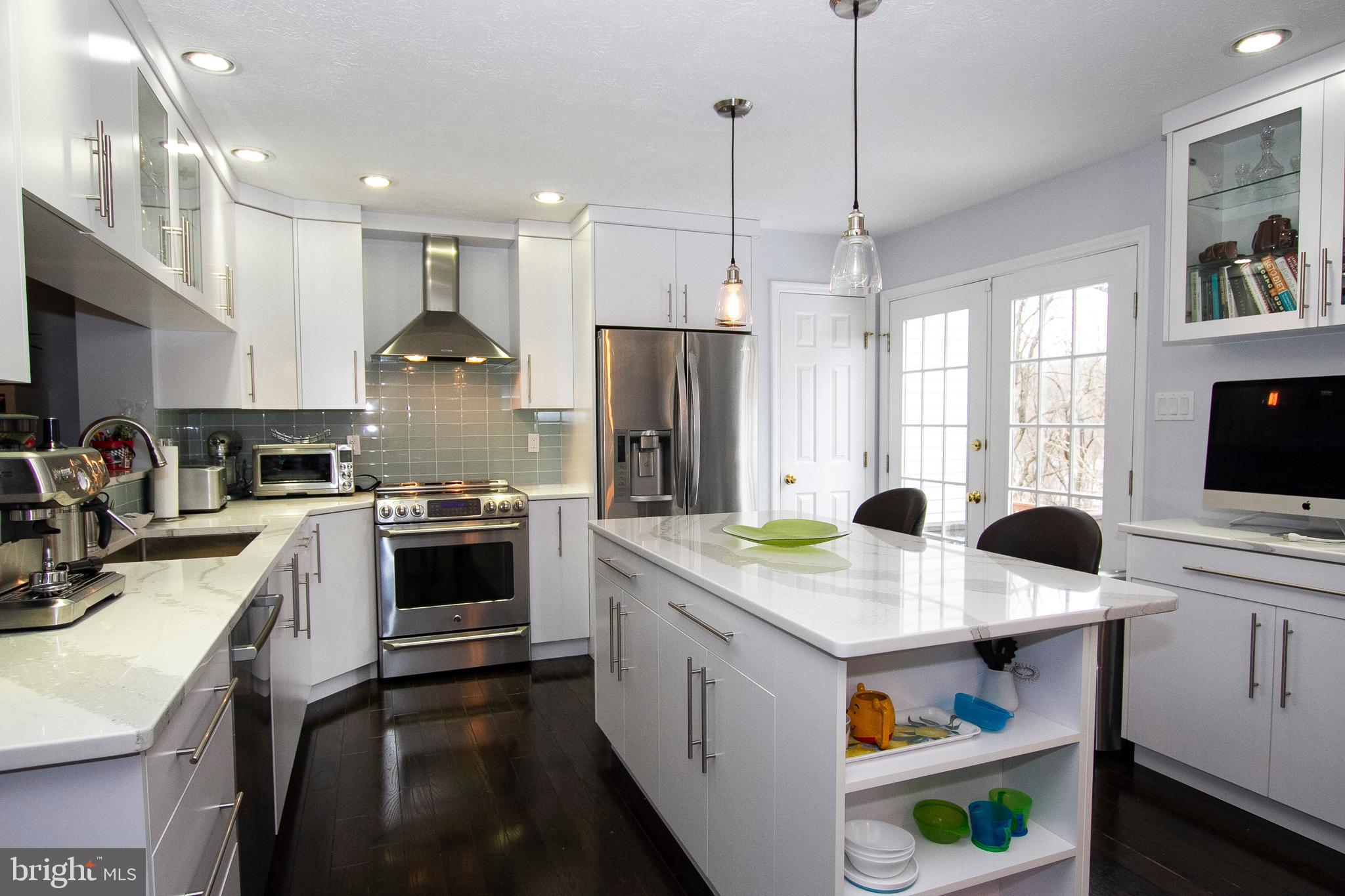 GREENSPRING EAST - Residential Lease