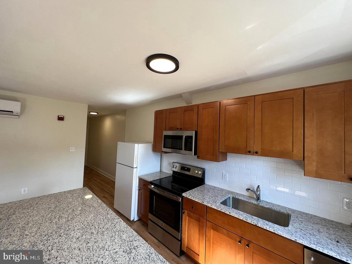 FRANCISVILLE - Residential Lease