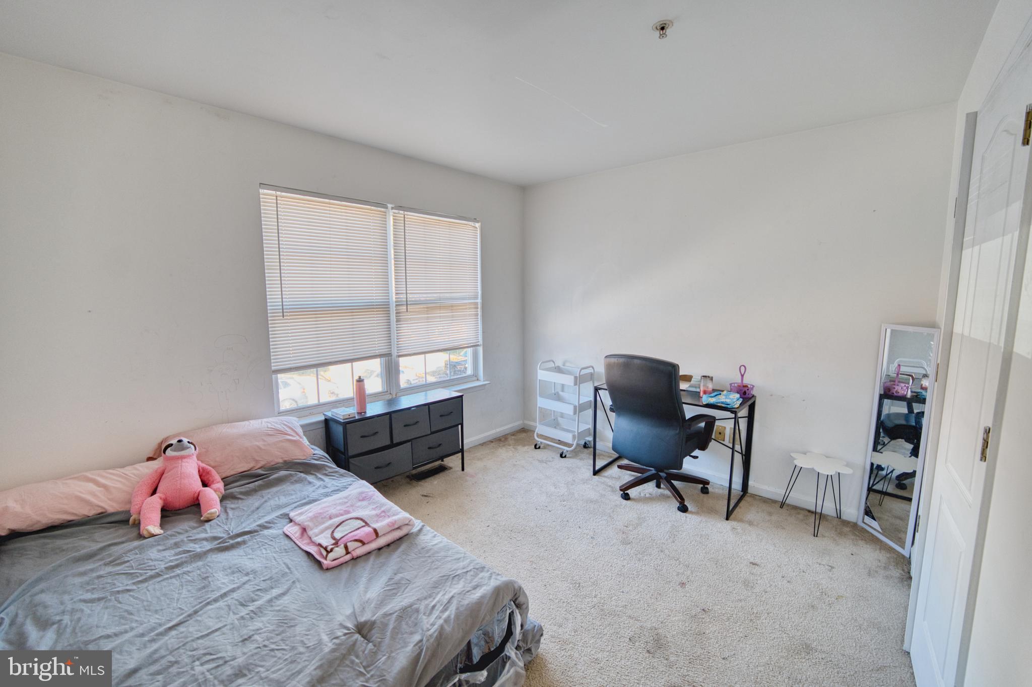 PATRIOT SQUARE - Residential