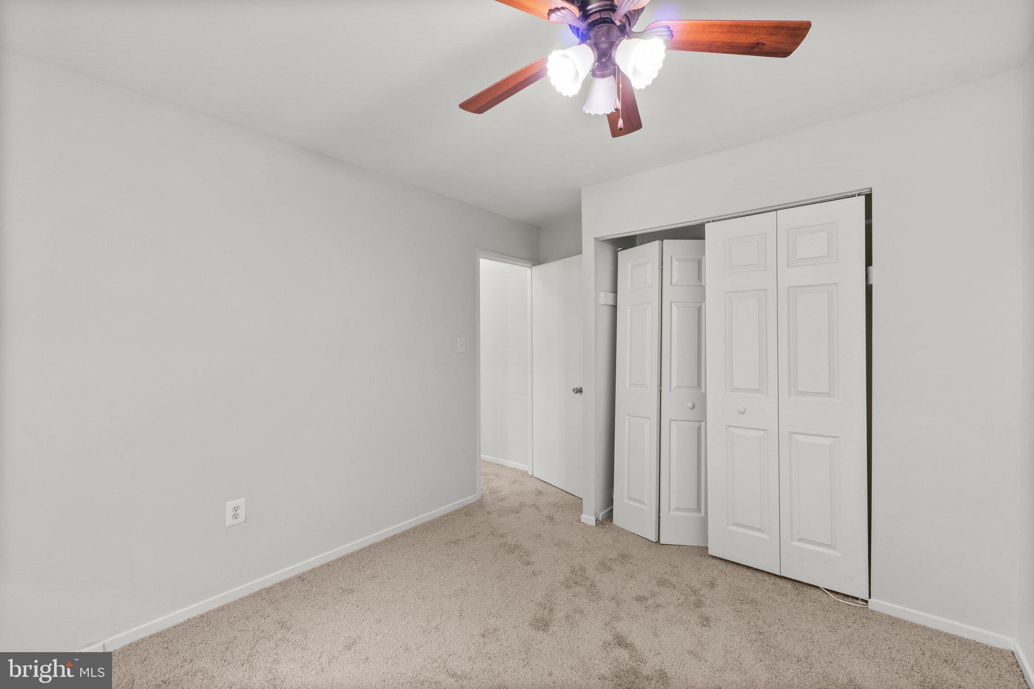 THE MEADOWS OF MANOR FARMS - Residential