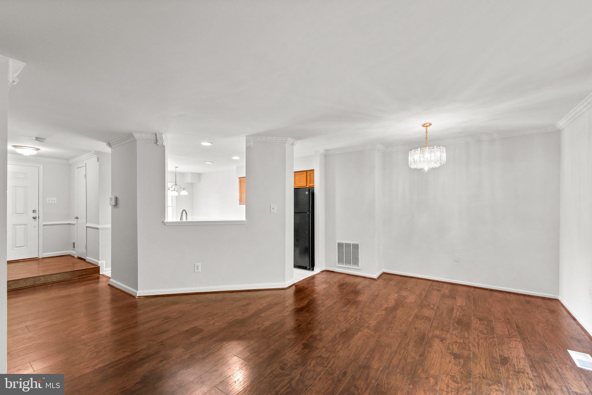 THE MEADOWS OF MANOR FARMS - Residential