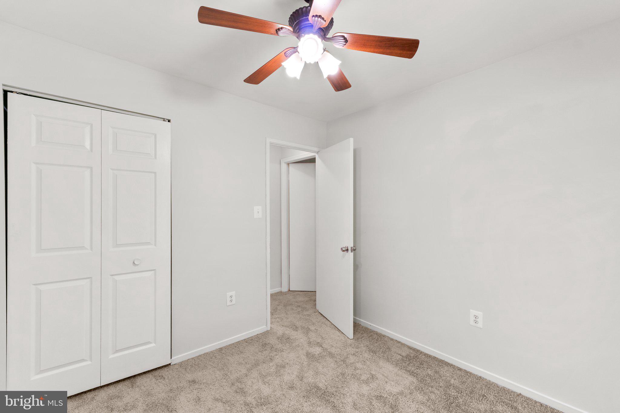 THE MEADOWS OF MANOR FARMS - Residential