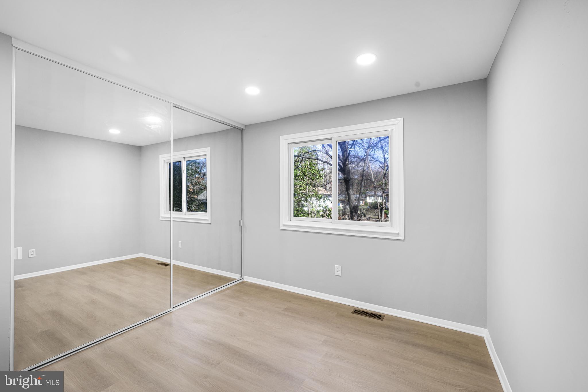 BANNISTER - Residential