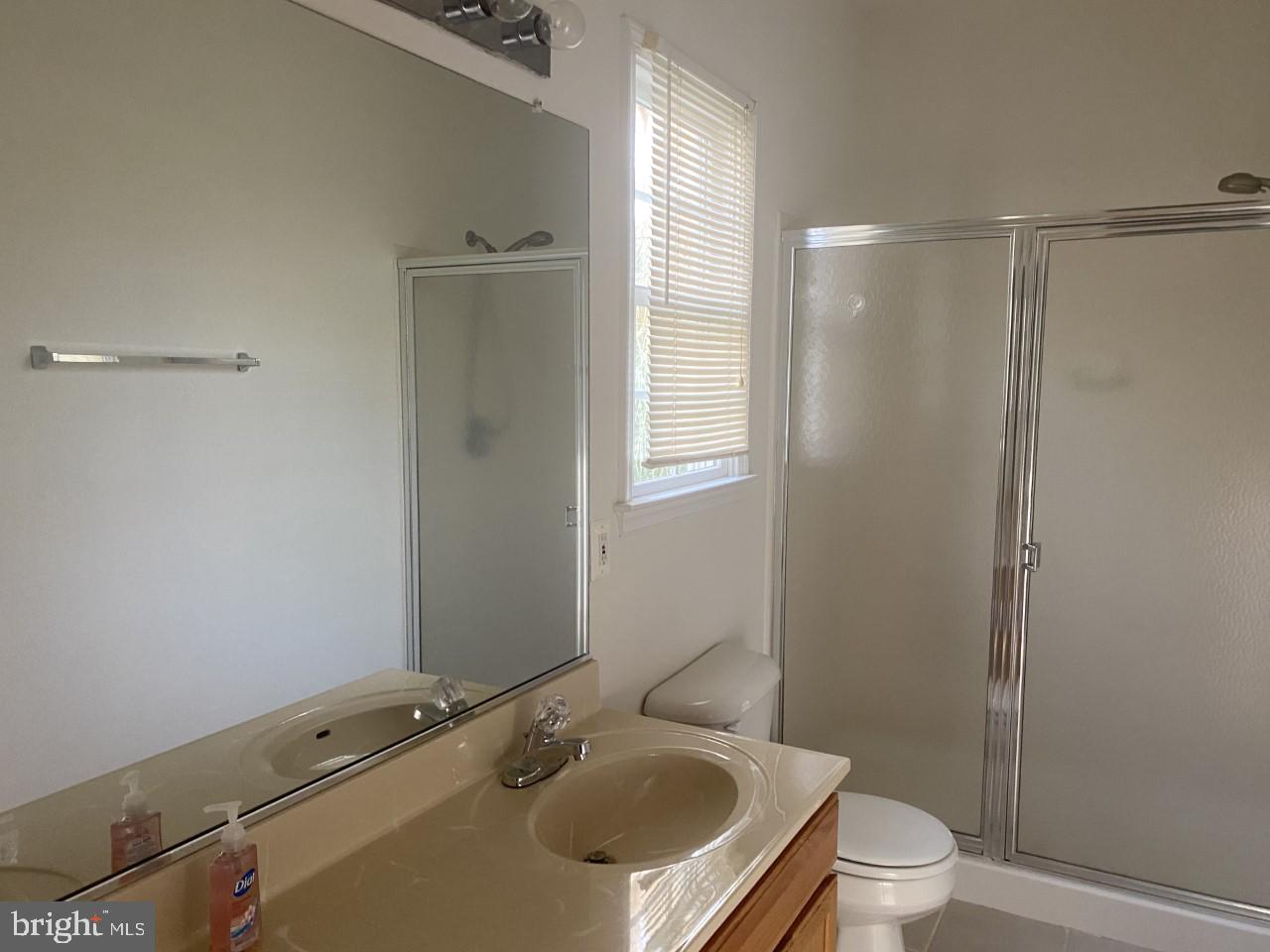 SALEM FIELDS - Residential Lease