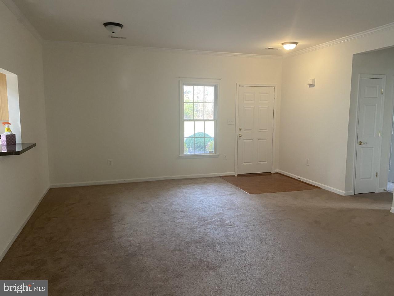 SALEM FIELDS - Residential Lease