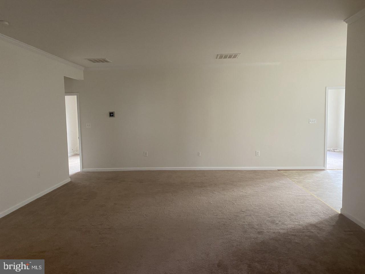 SALEM FIELDS - Residential Lease