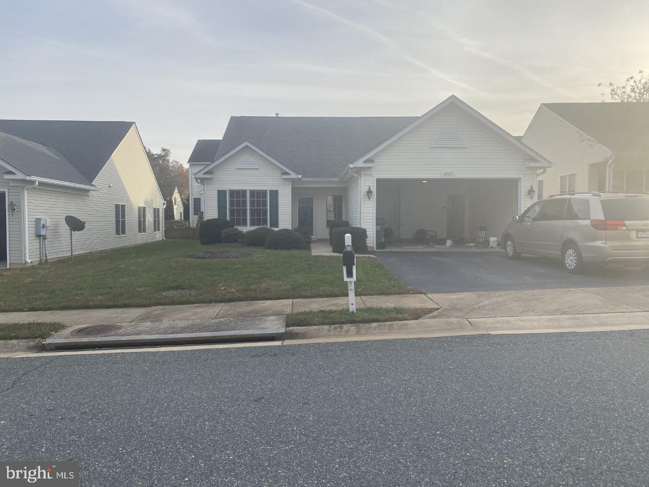 SALEM FIELDS - Residential Lease