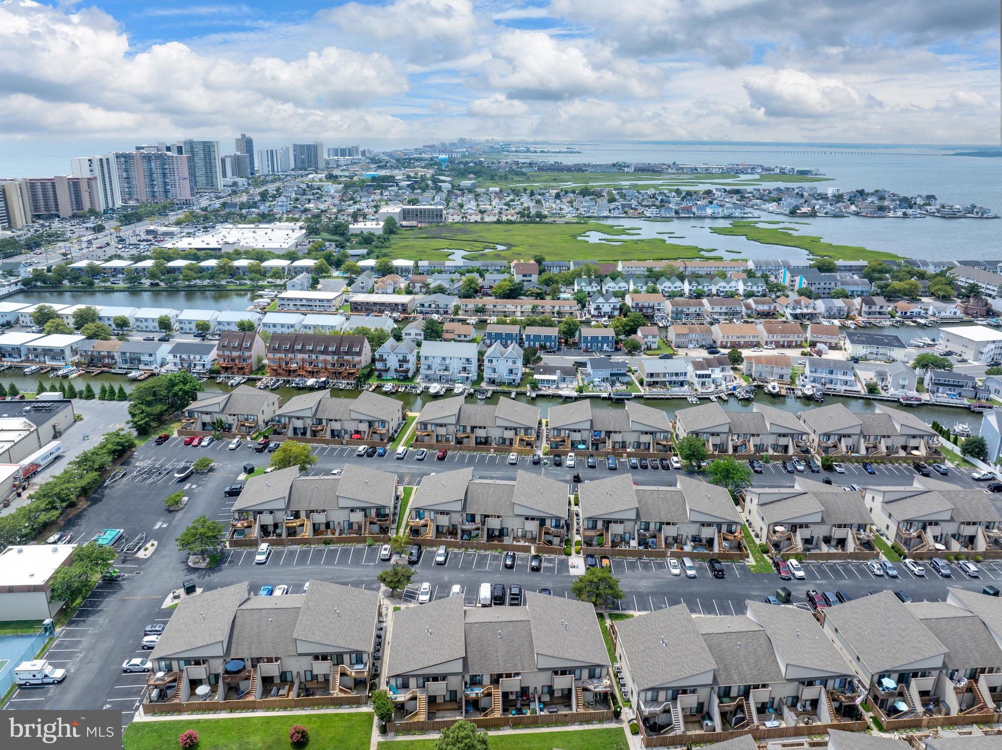 CLUB OCEAN VILLAS II - Residential