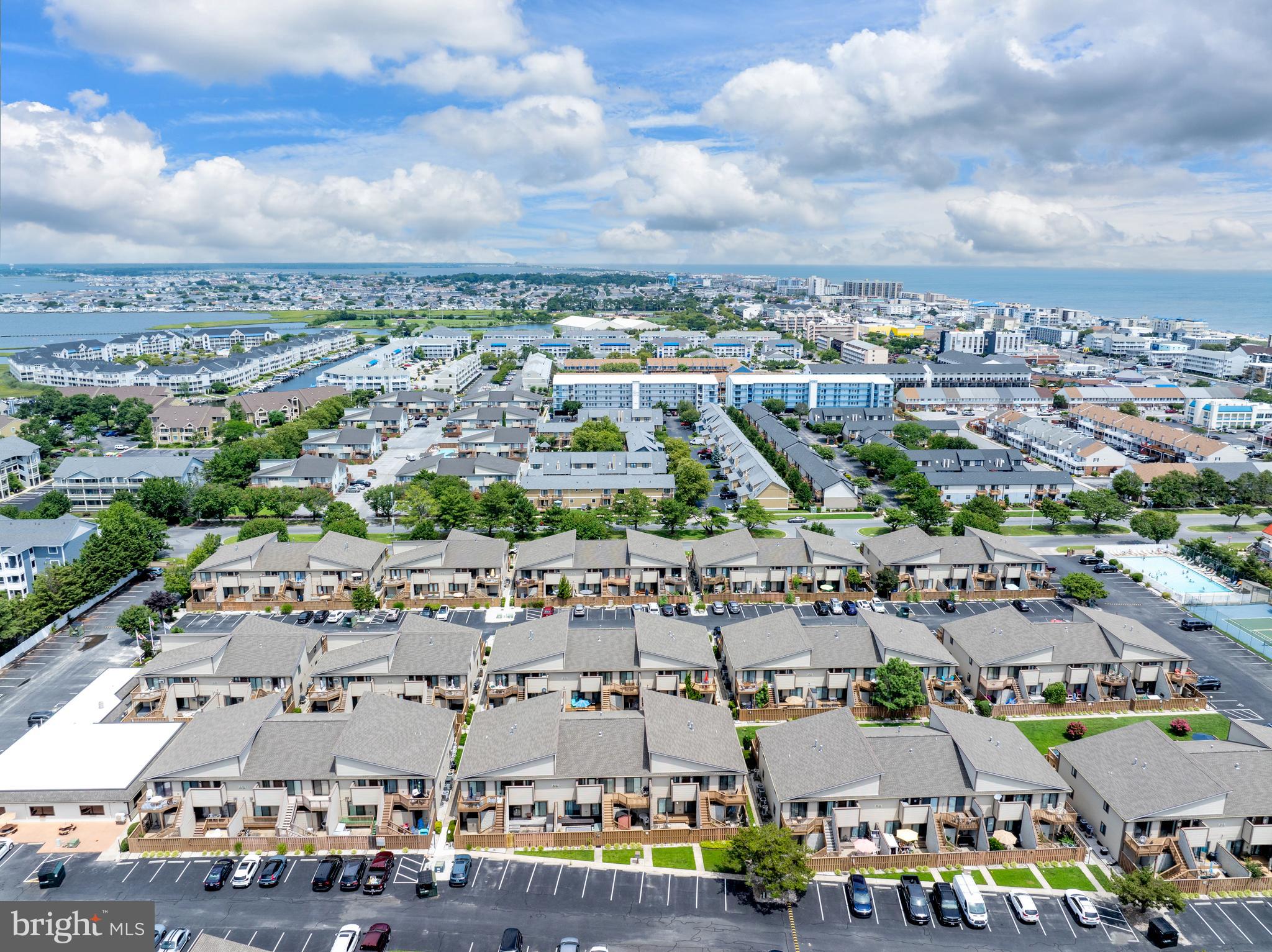 CLUB OCEAN VILLAS II - Residential