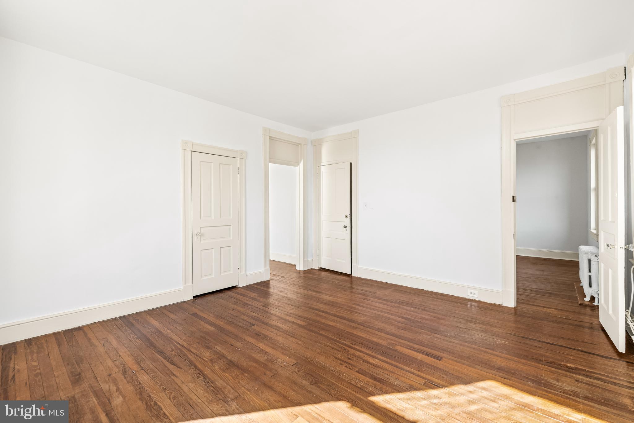 HAMILTON HEIGHTS - Residential Income