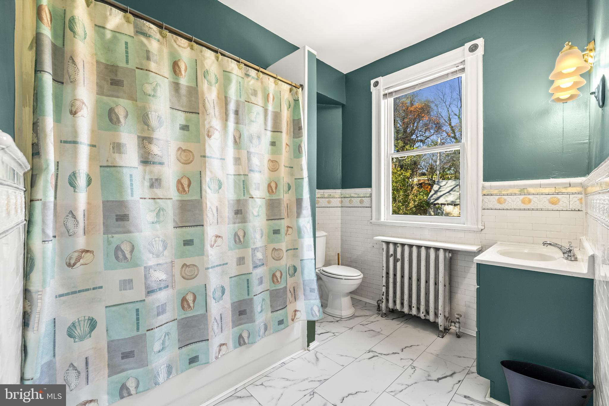 HAMILTON HEIGHTS - Residential Income