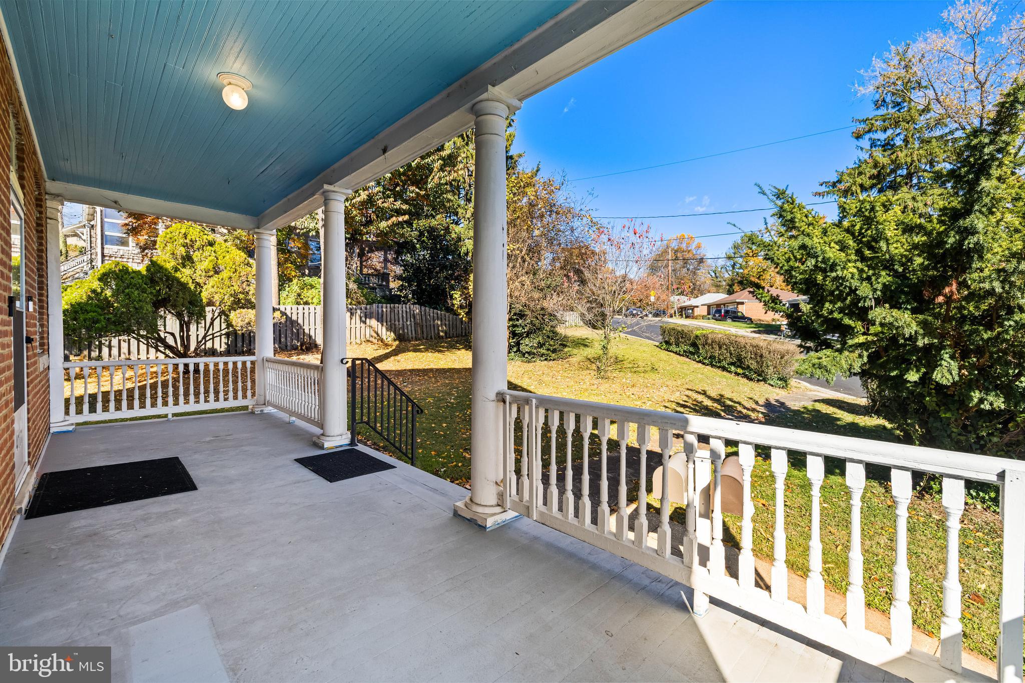 HAMILTON HEIGHTS - Residential Income