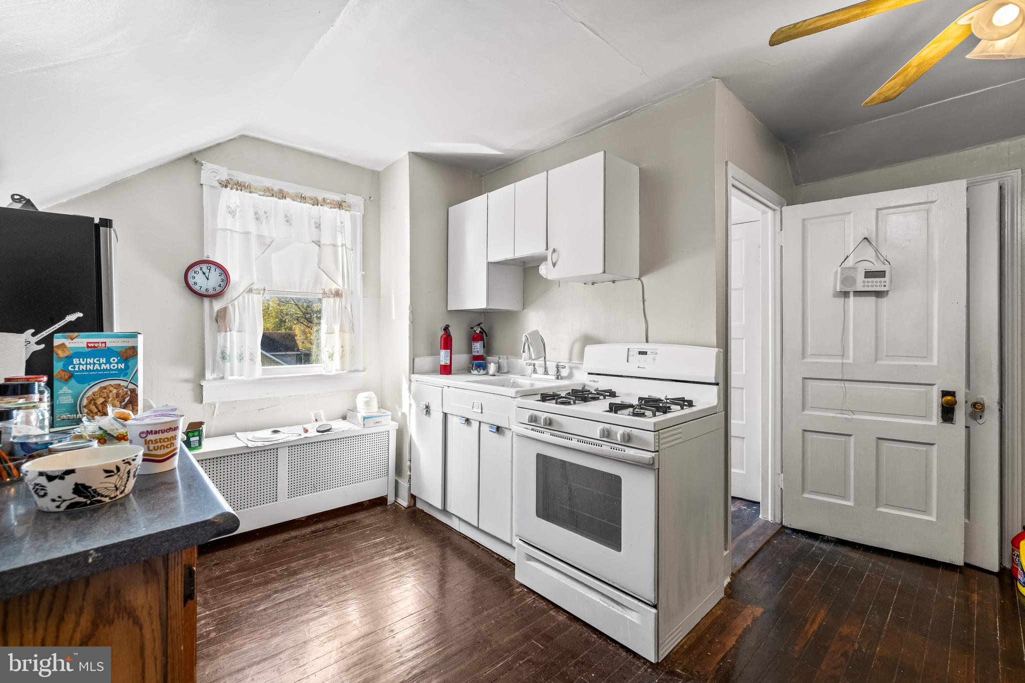 HAMILTON HEIGHTS - Residential Income