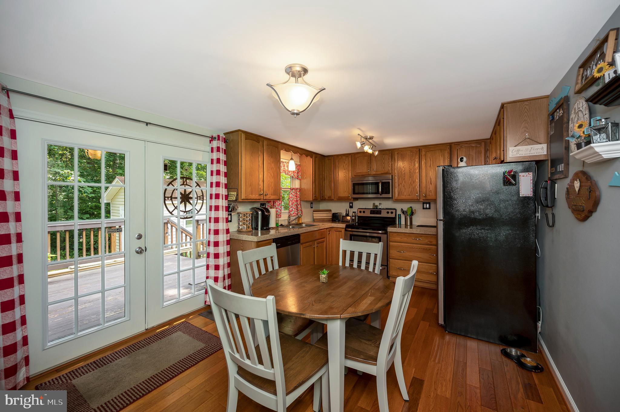 LORIELLA PARK ESTATES - Residential