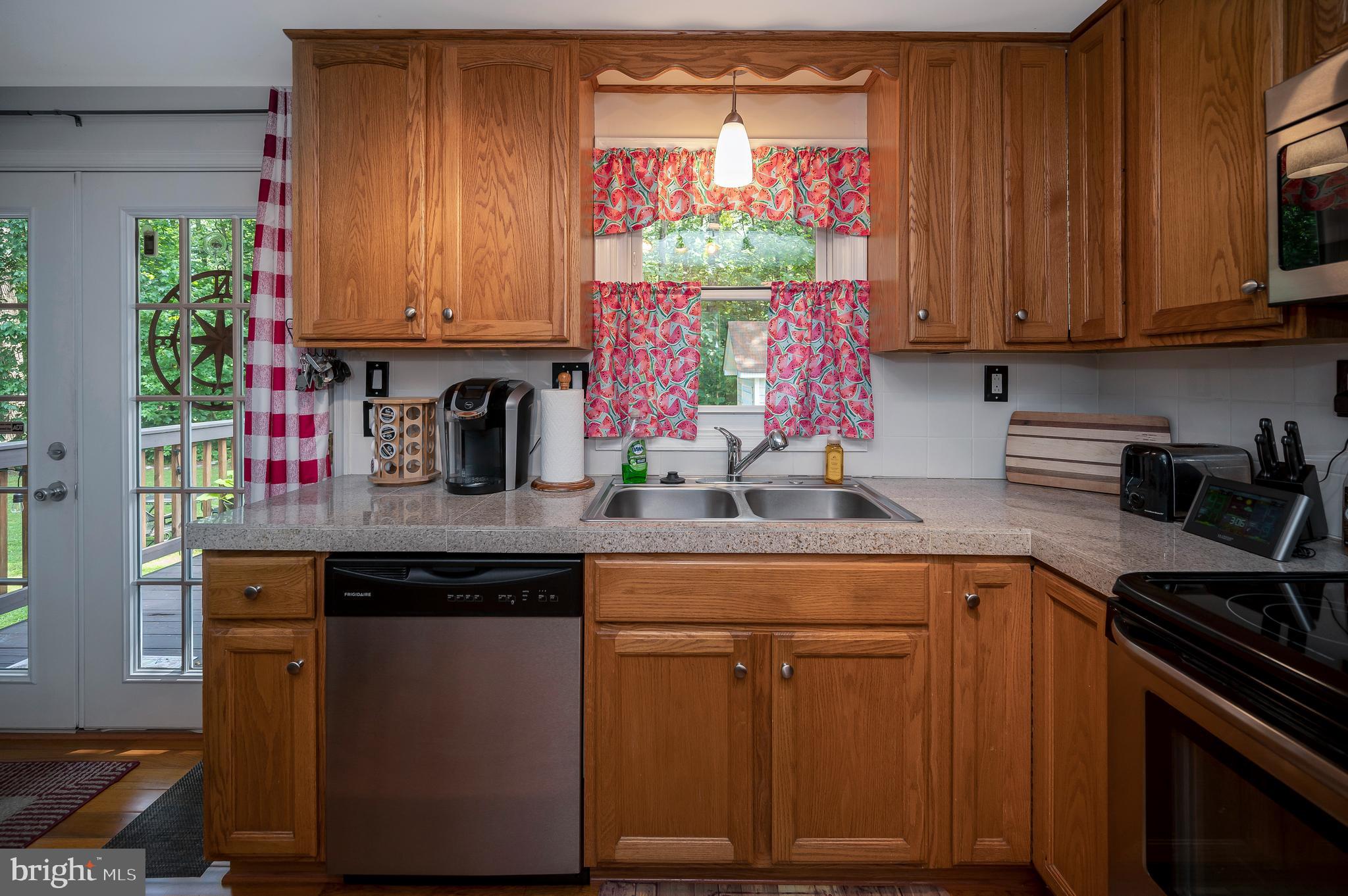 LORIELLA PARK ESTATES - Residential