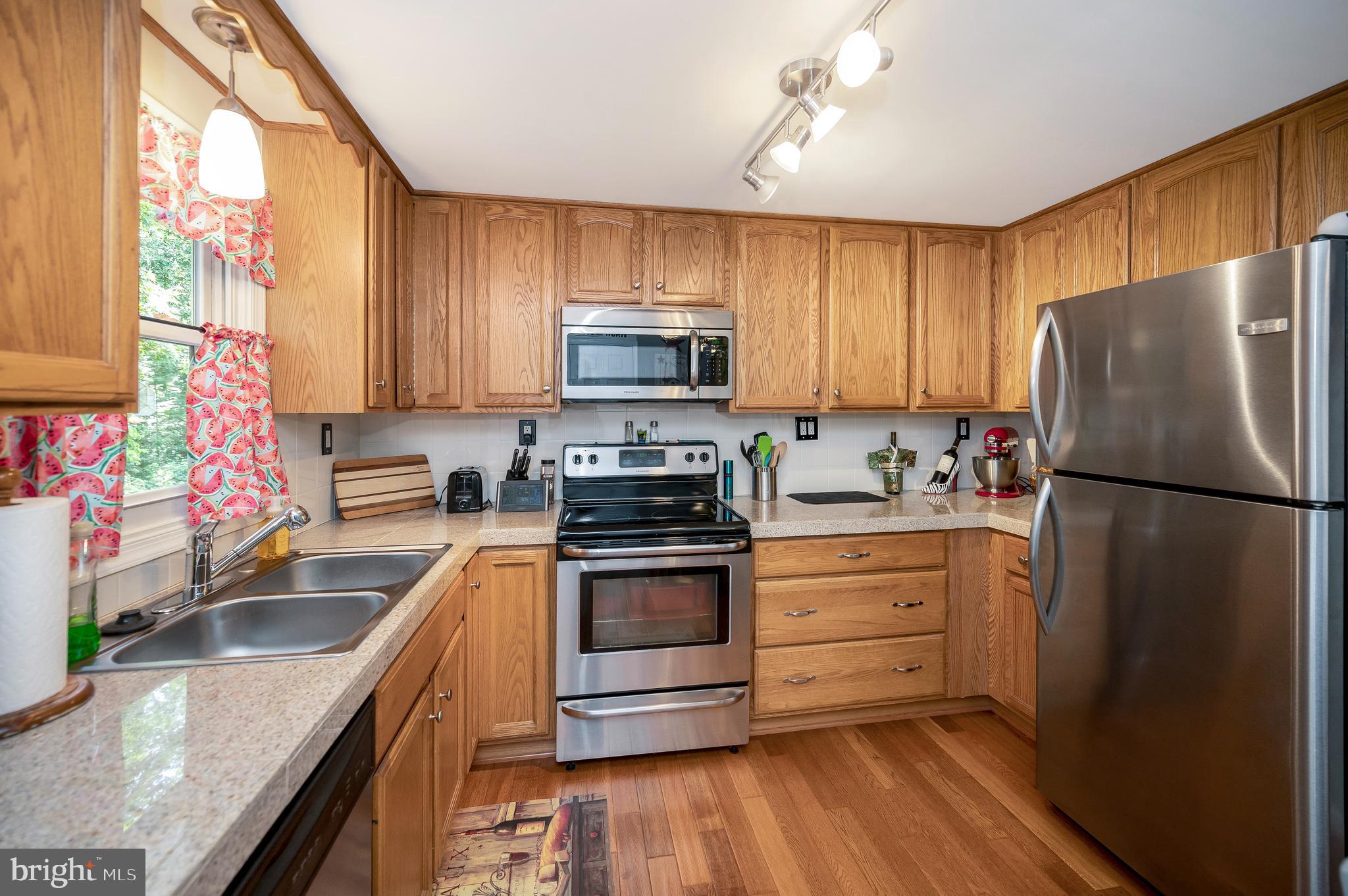 LORIELLA PARK ESTATES - Residential